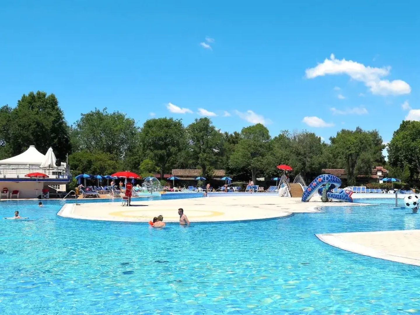 Exotic Villaggio Primero