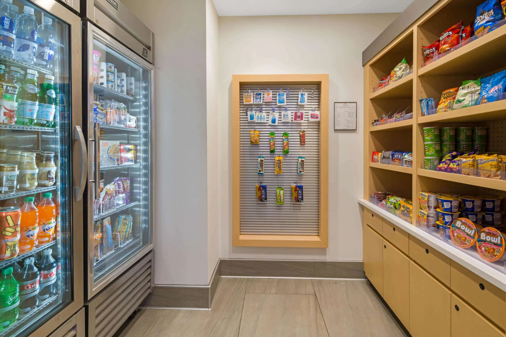 La Quinta Inn & Suites by Wyndham Orange County Airport