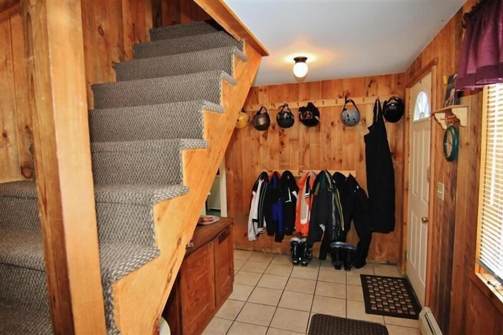 South Londonderry Home, Walk to Magic Mtn Ski Area