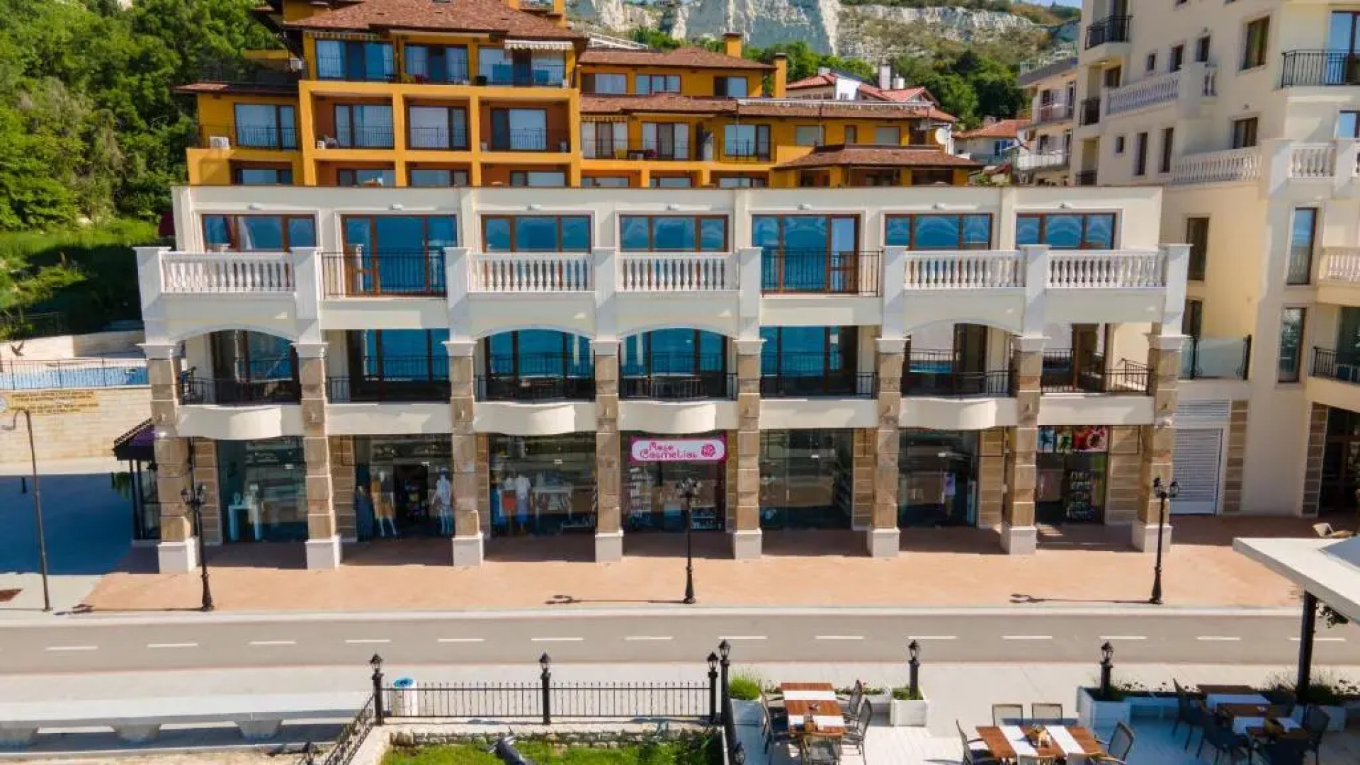 Maria Palace Complex