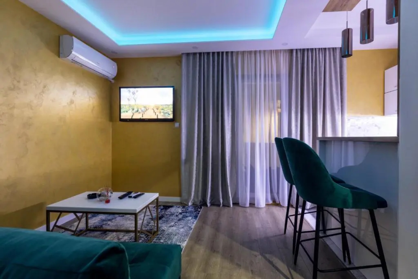 Foča Apartmani "Story Lux"