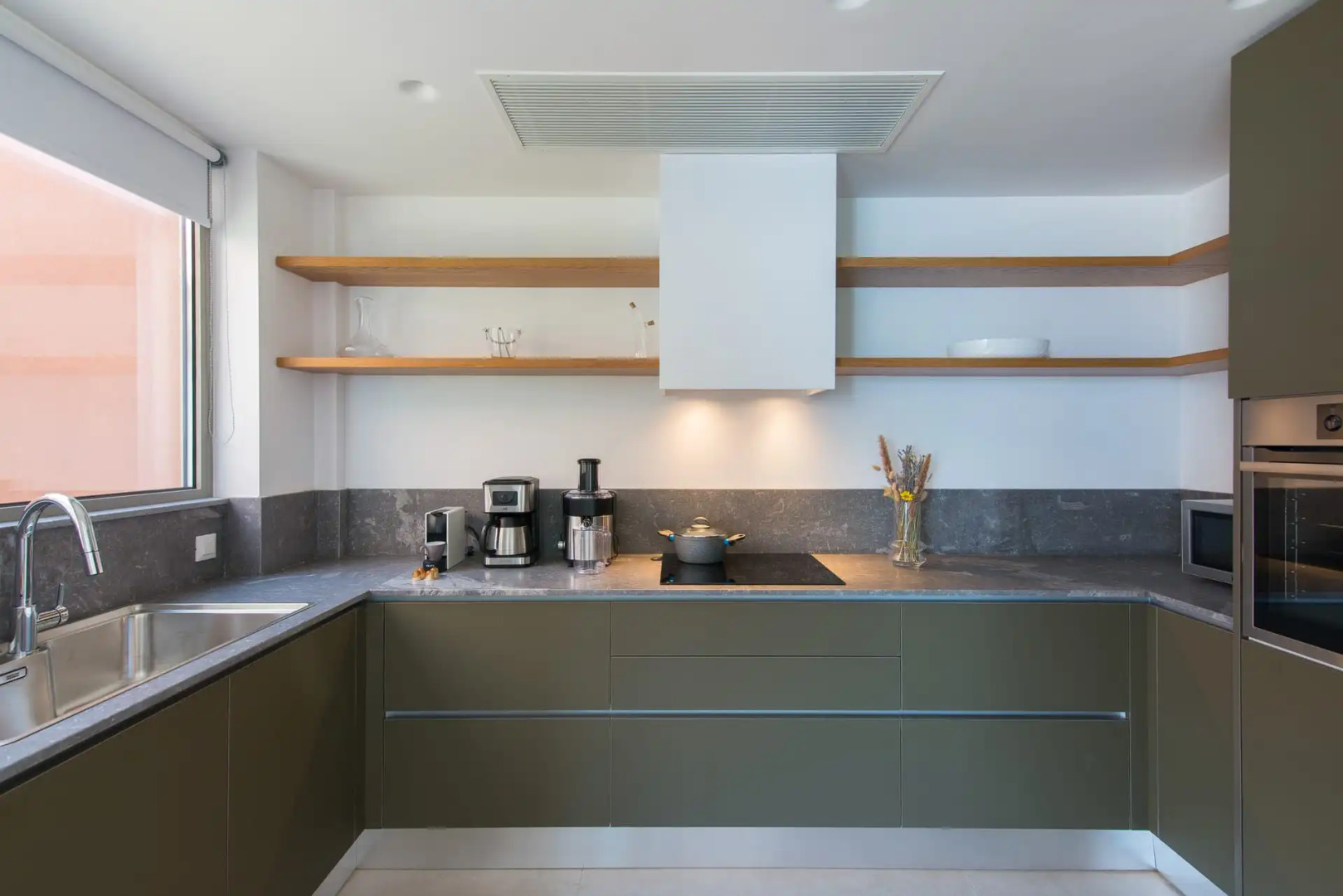 Plethora Luxury Suites