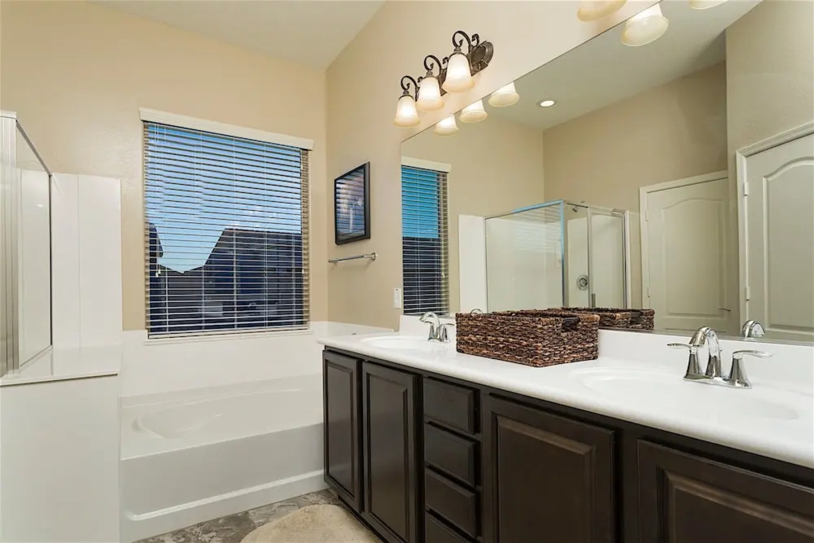 Pleasant Surprise 4 Br By Casago