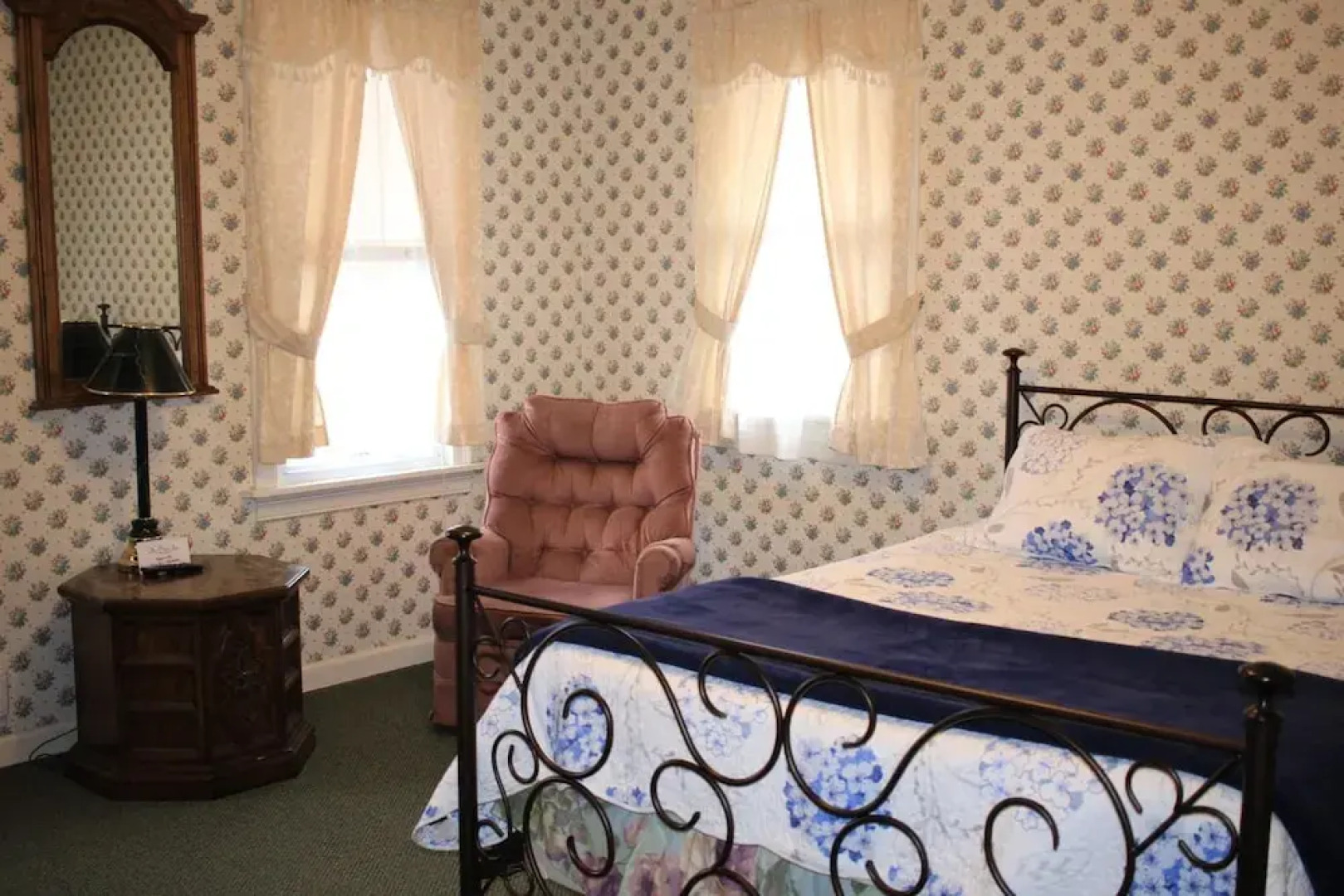 The Pines Inn Lake Placid