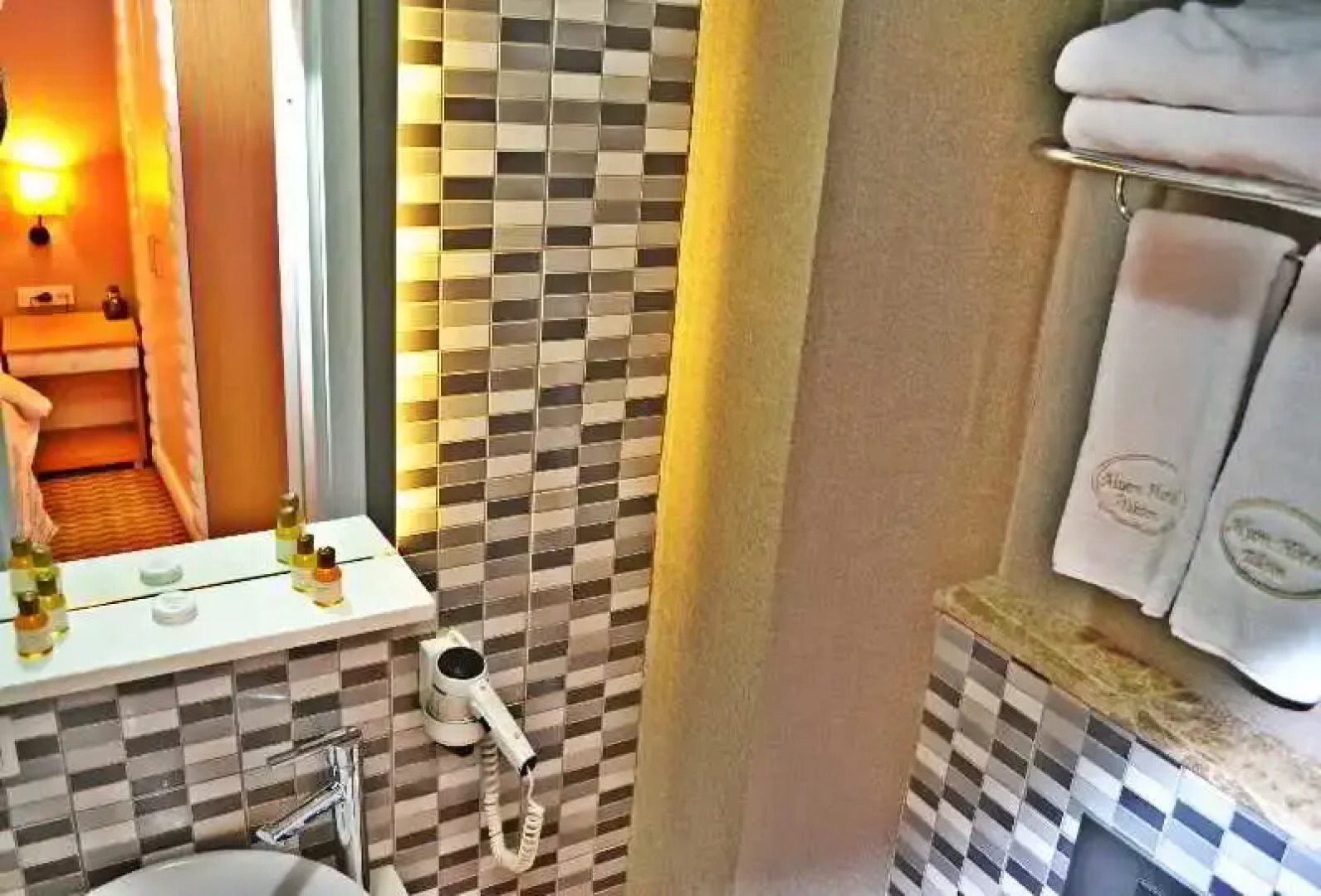 Taxim Alyon Suite Hotel