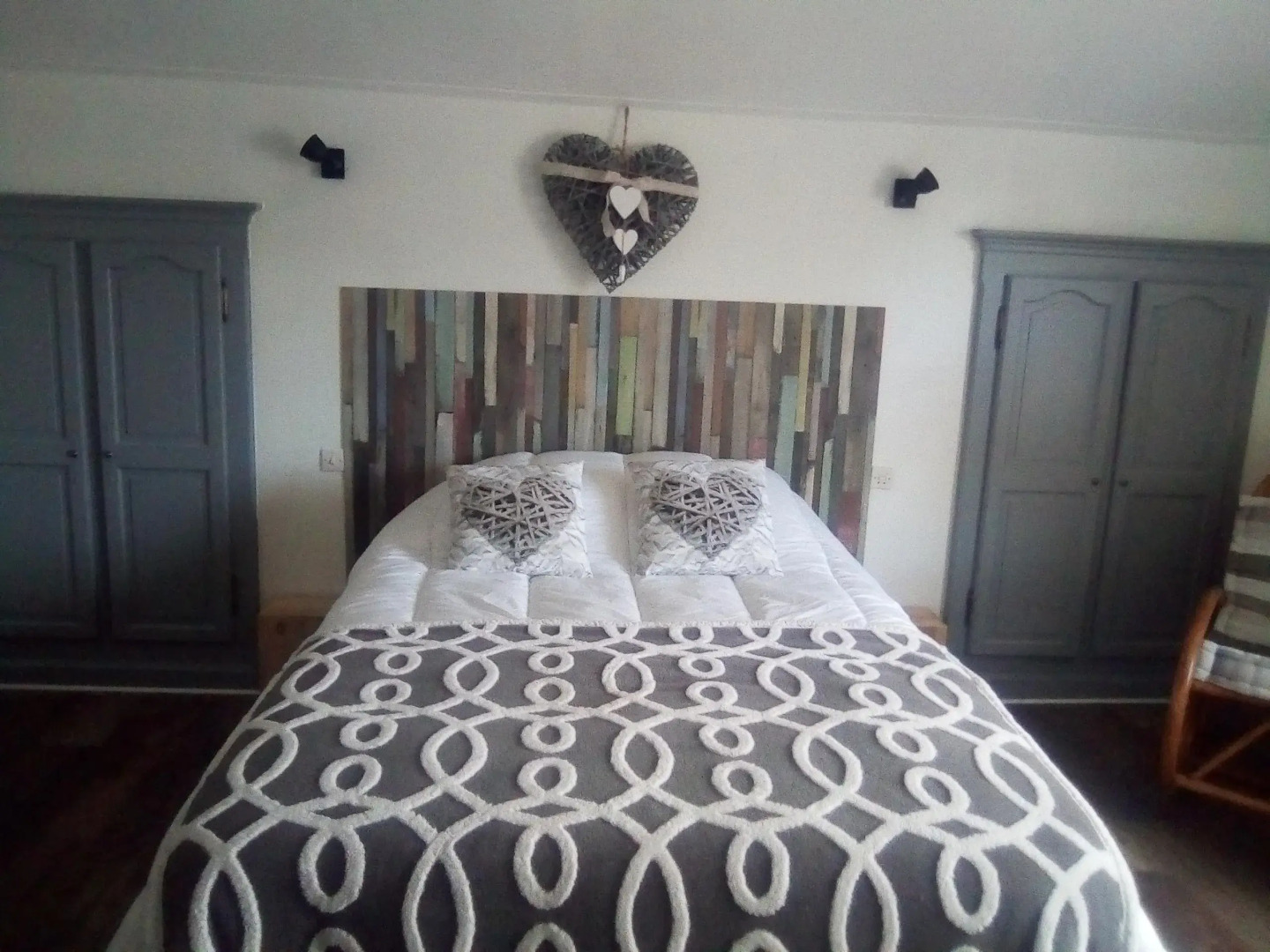 " village tonneaux de tirpoil "