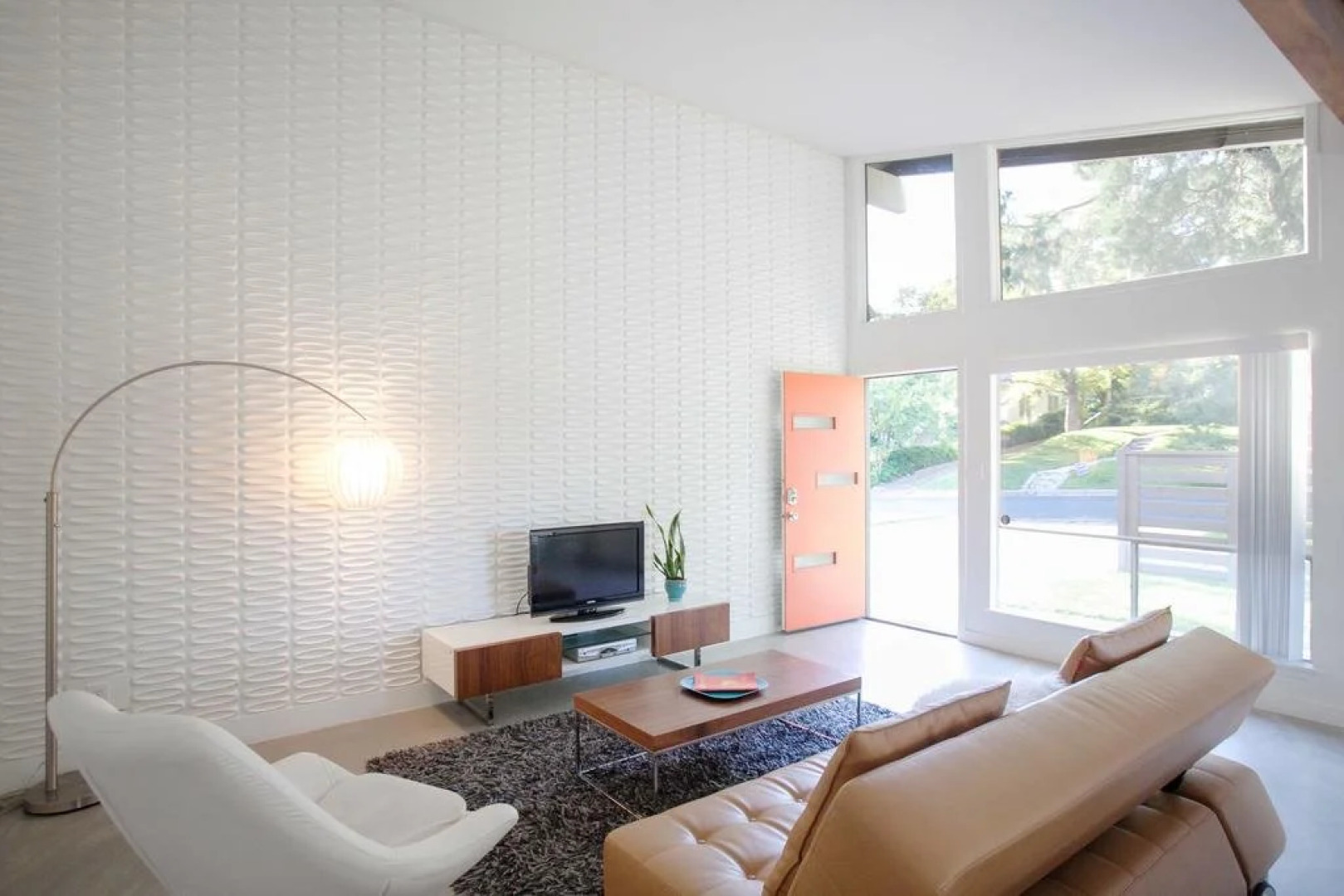 Travis Heights Modern IV