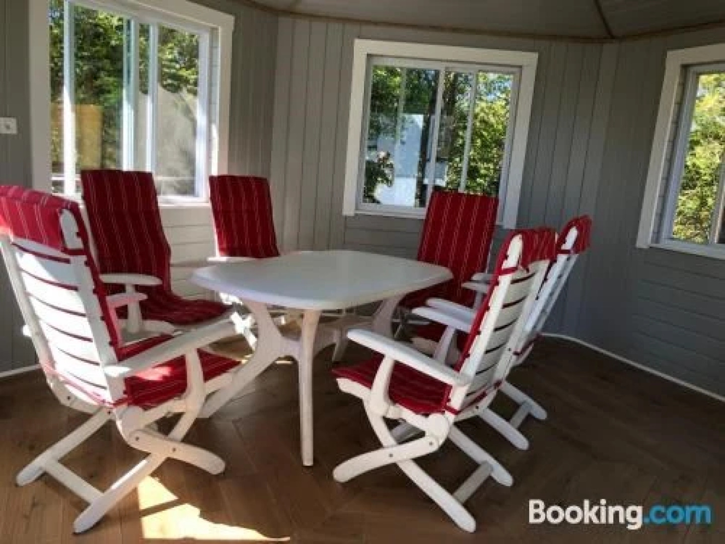 Willa i Domki Primore