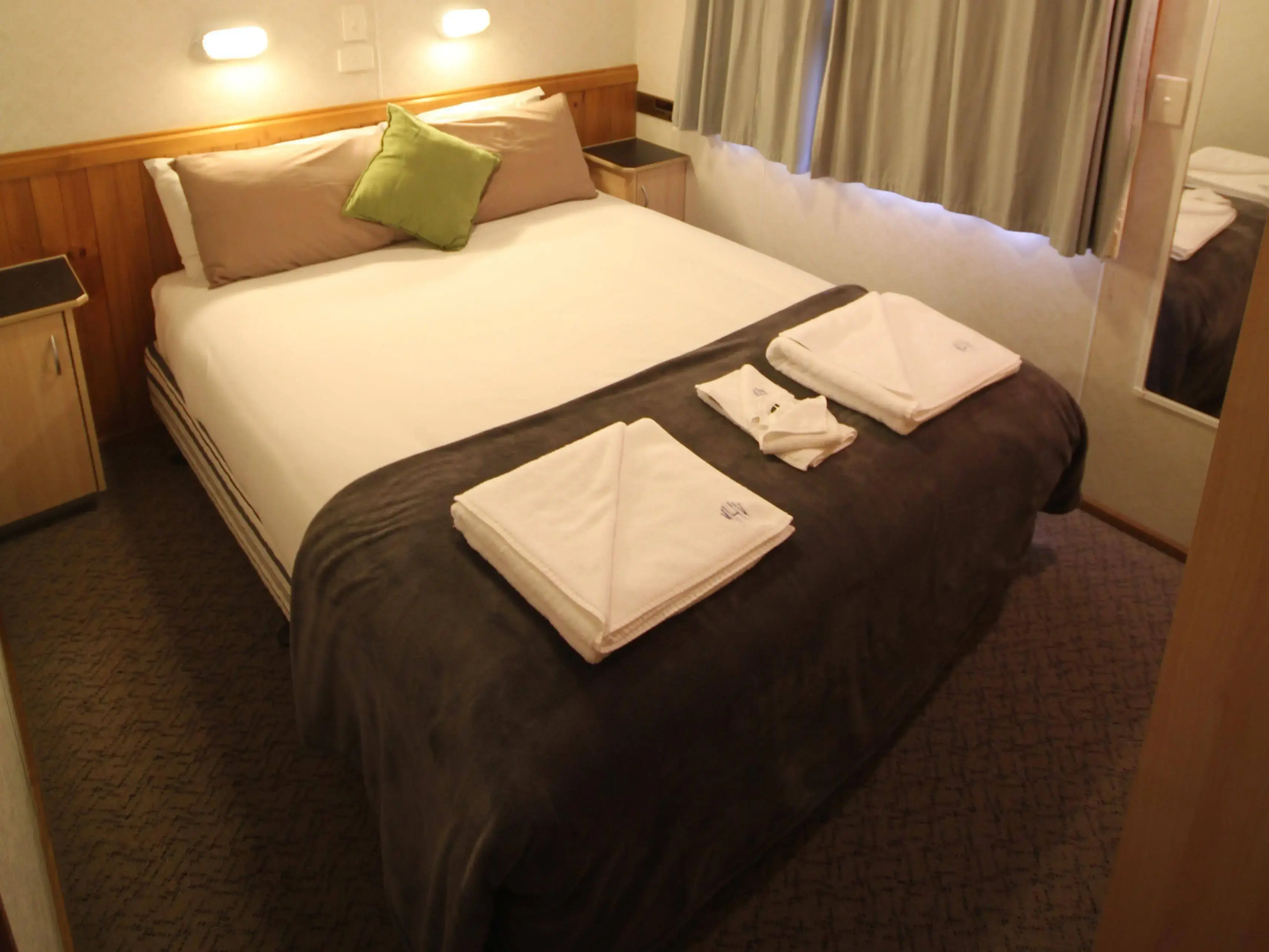 Metung Holiday Villas