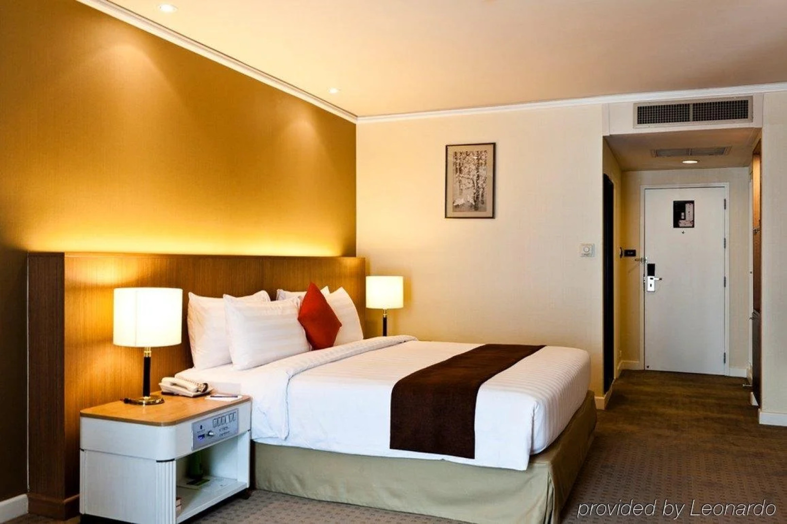 Royal Princess Larn Luang