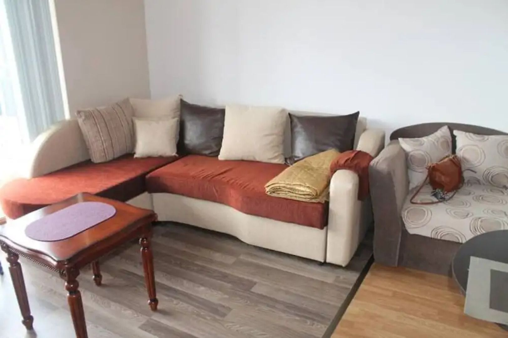 Top Floor Apartment With Sea Views