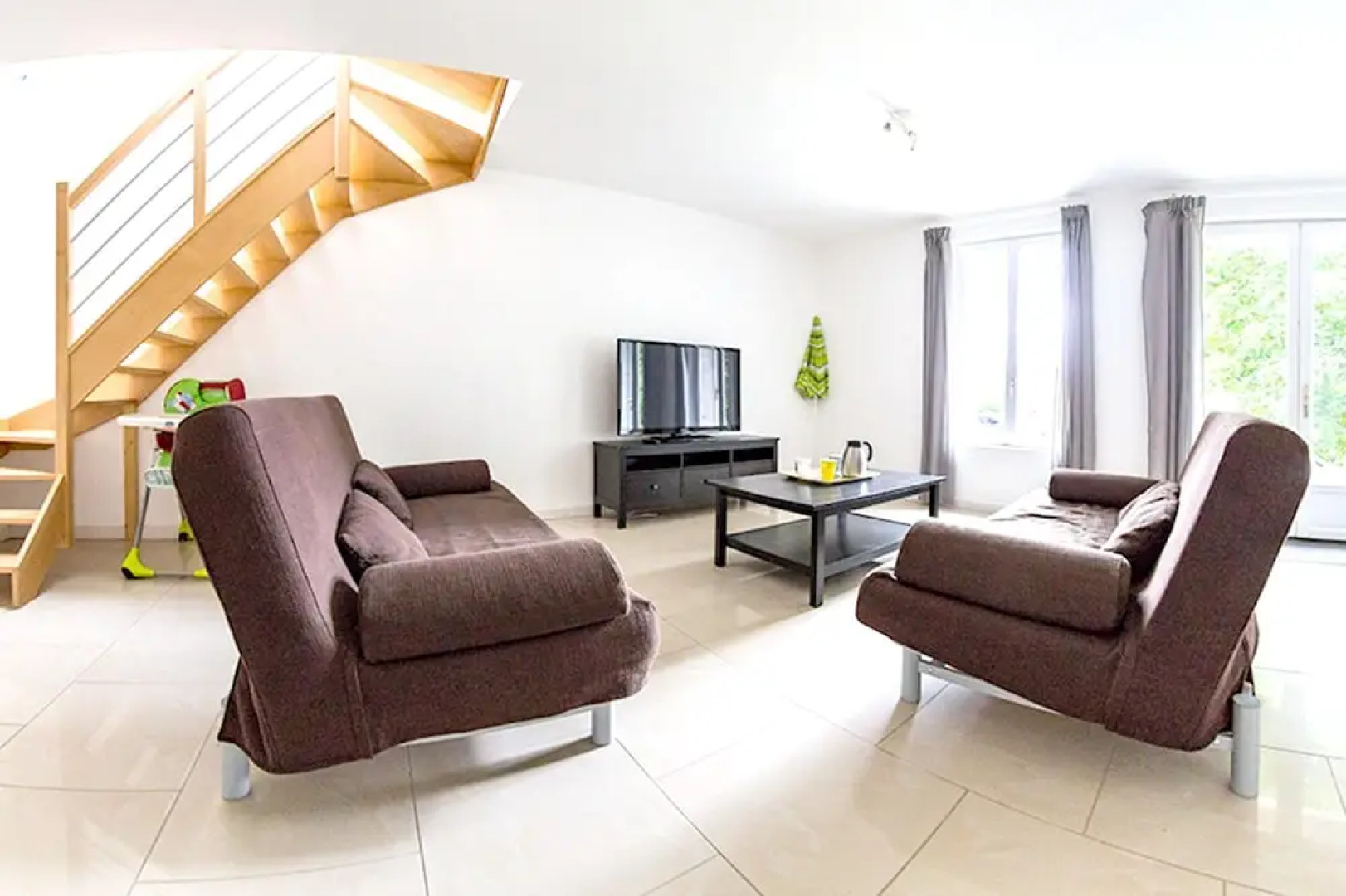 House With 3 Bedrooms in Monthenault, With Enclosed Garden and Wifi -