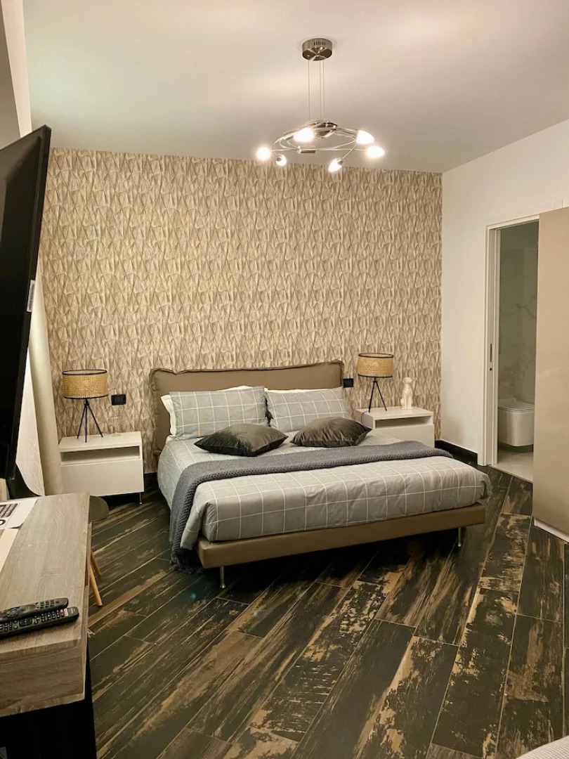 Gatto Bianco Le Mura