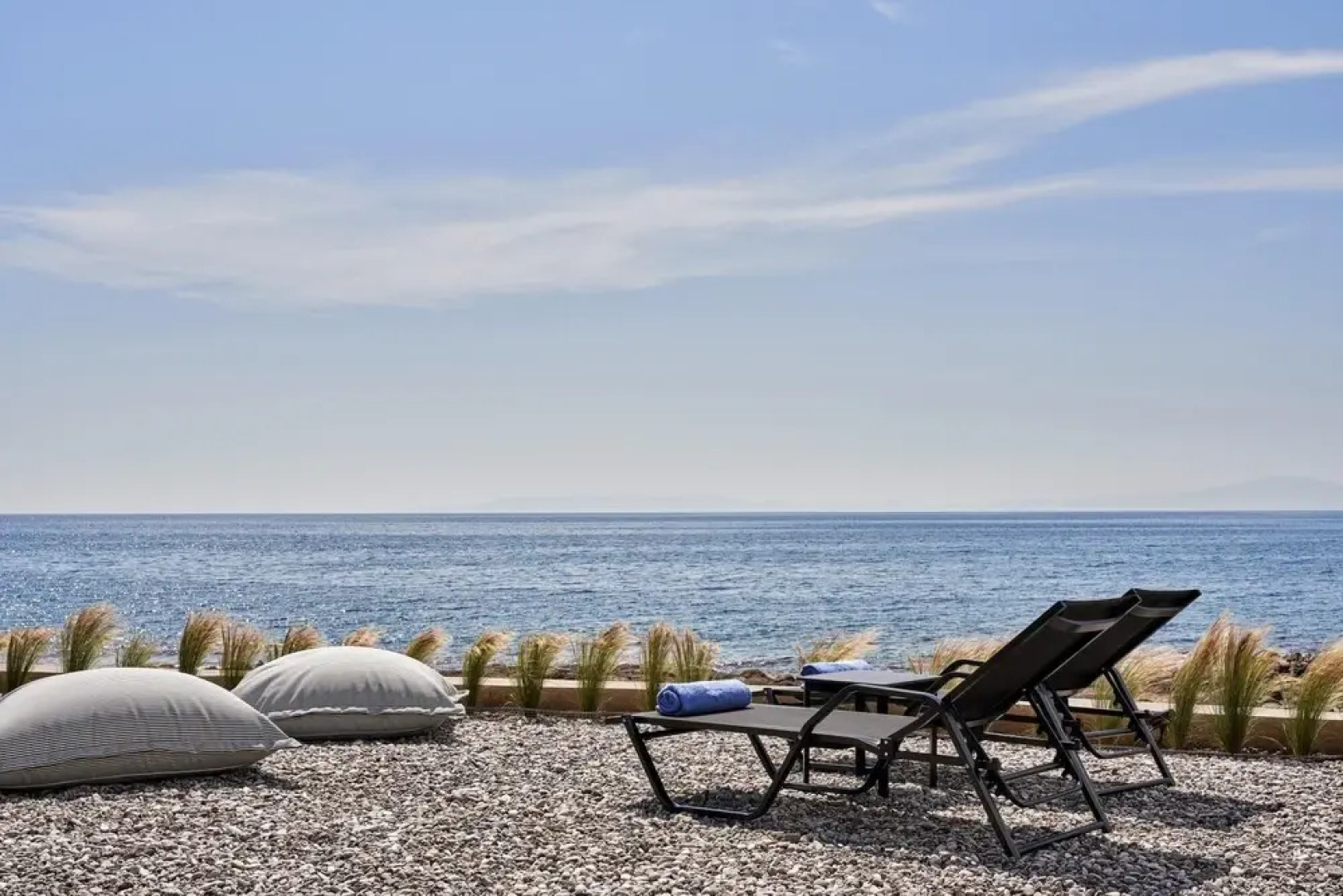 Beachfront Alassa Villas w Private Pools Complex