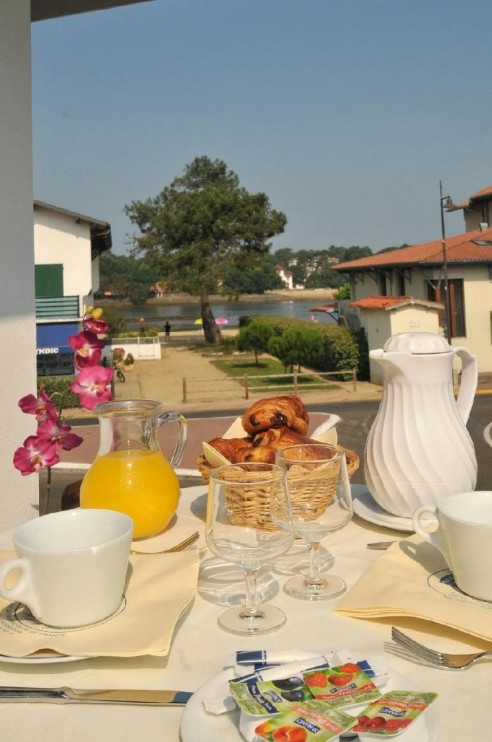 LOGIS Hotel Le Rond Point