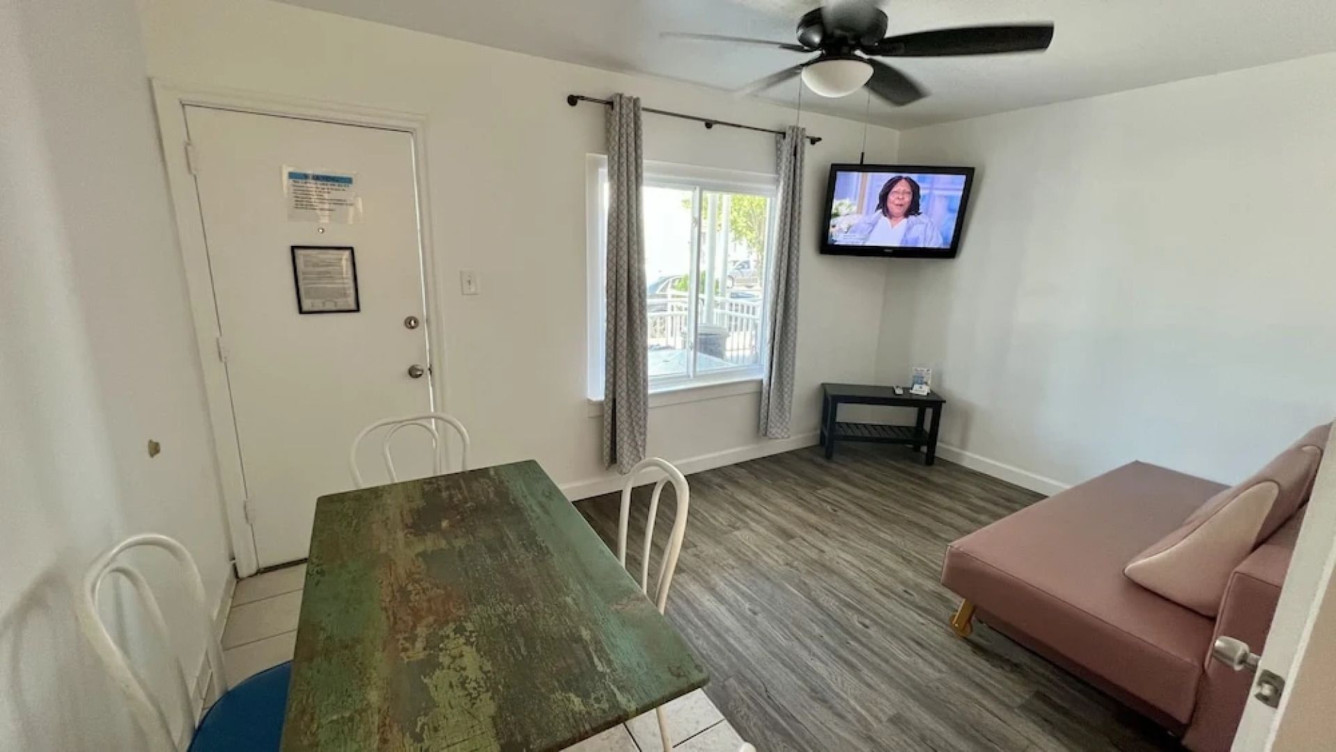 Riviera Resorts & Suites