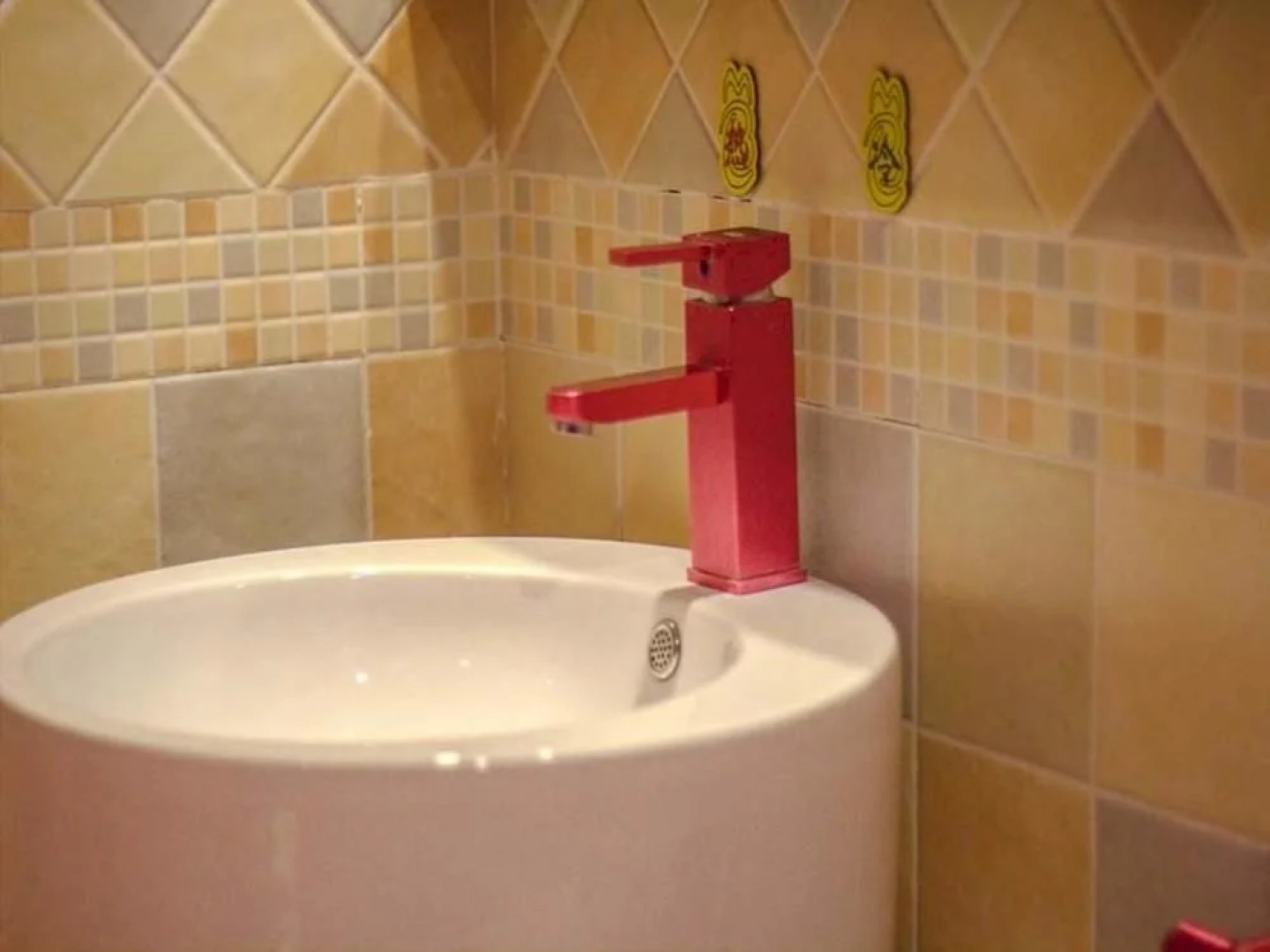 Bengbu Boluomi Fashion Art Hotel