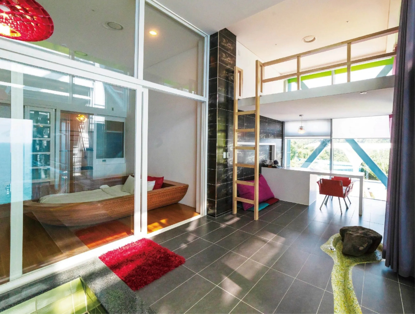 Haslla Art World Museum Hotel