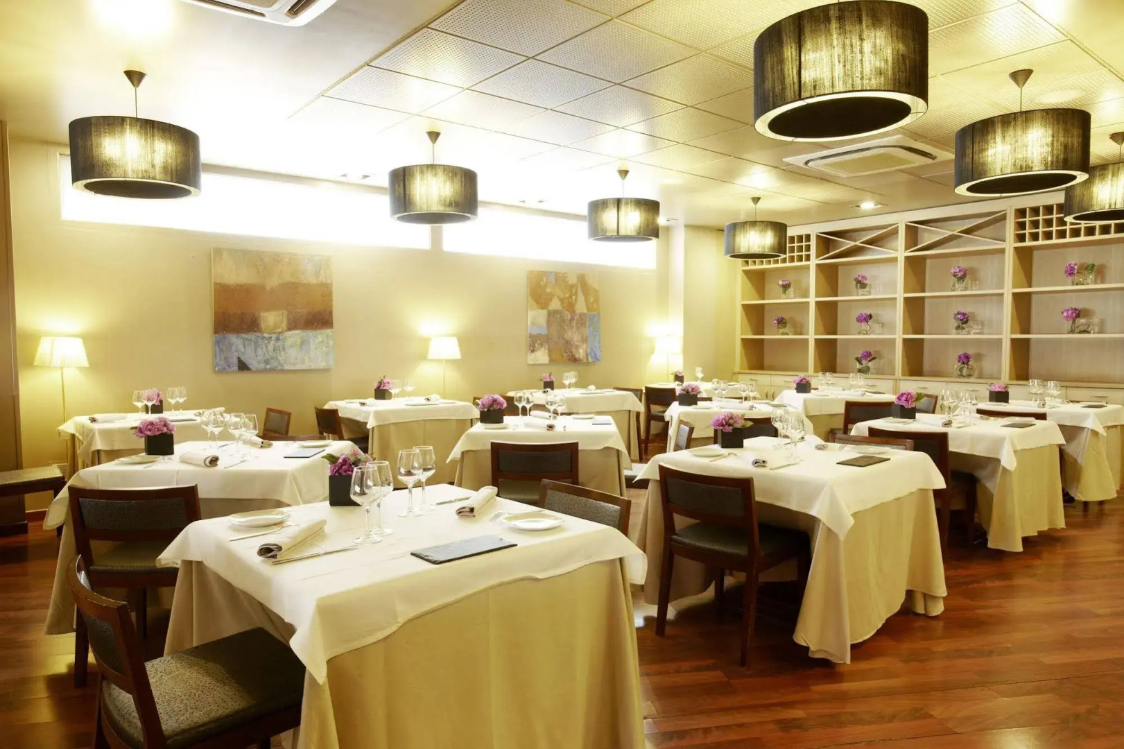 Grand Plaza Hotel & Wellness