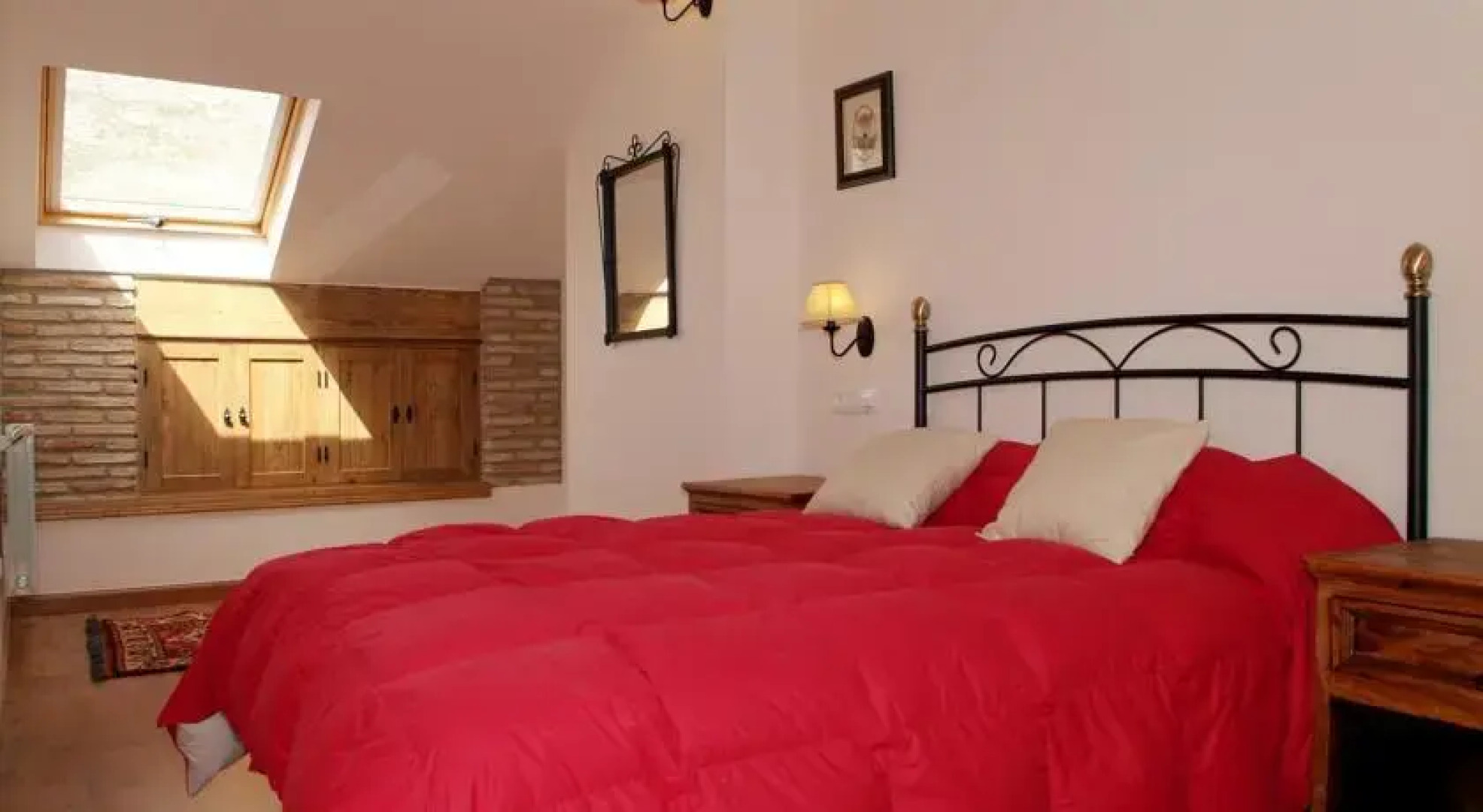 Alojamientos Rurales Navahondona