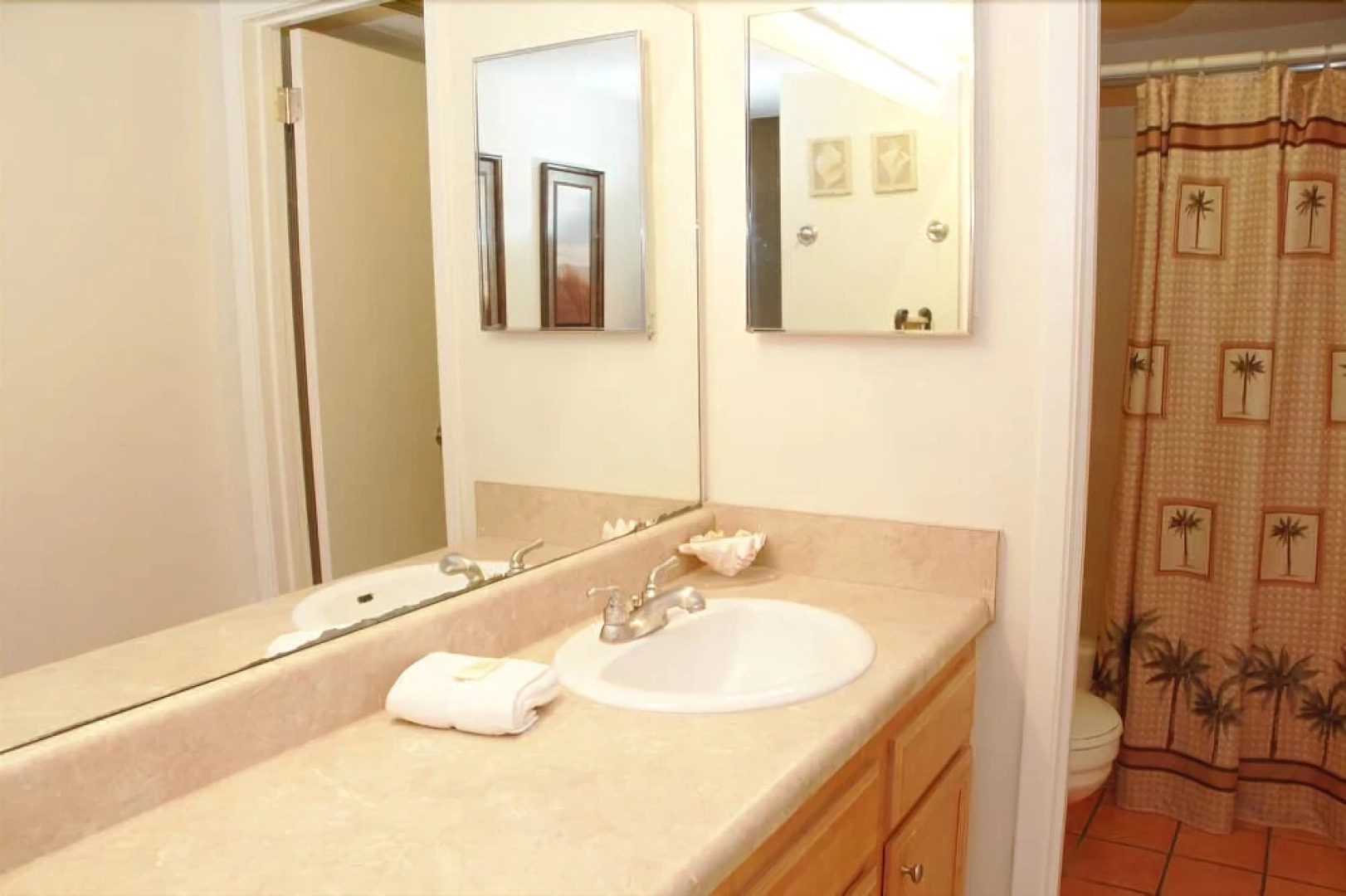 Phoenix II 2045 by RedAwning