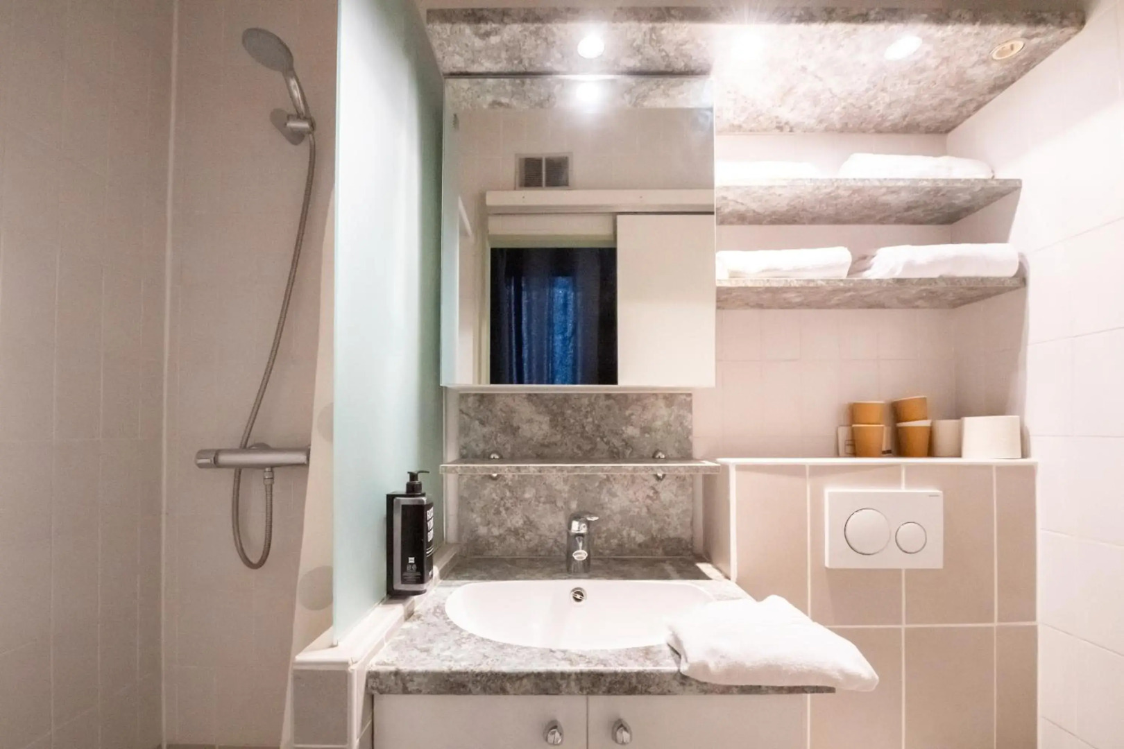 ibis Avignon Centre Pont de l'Europe