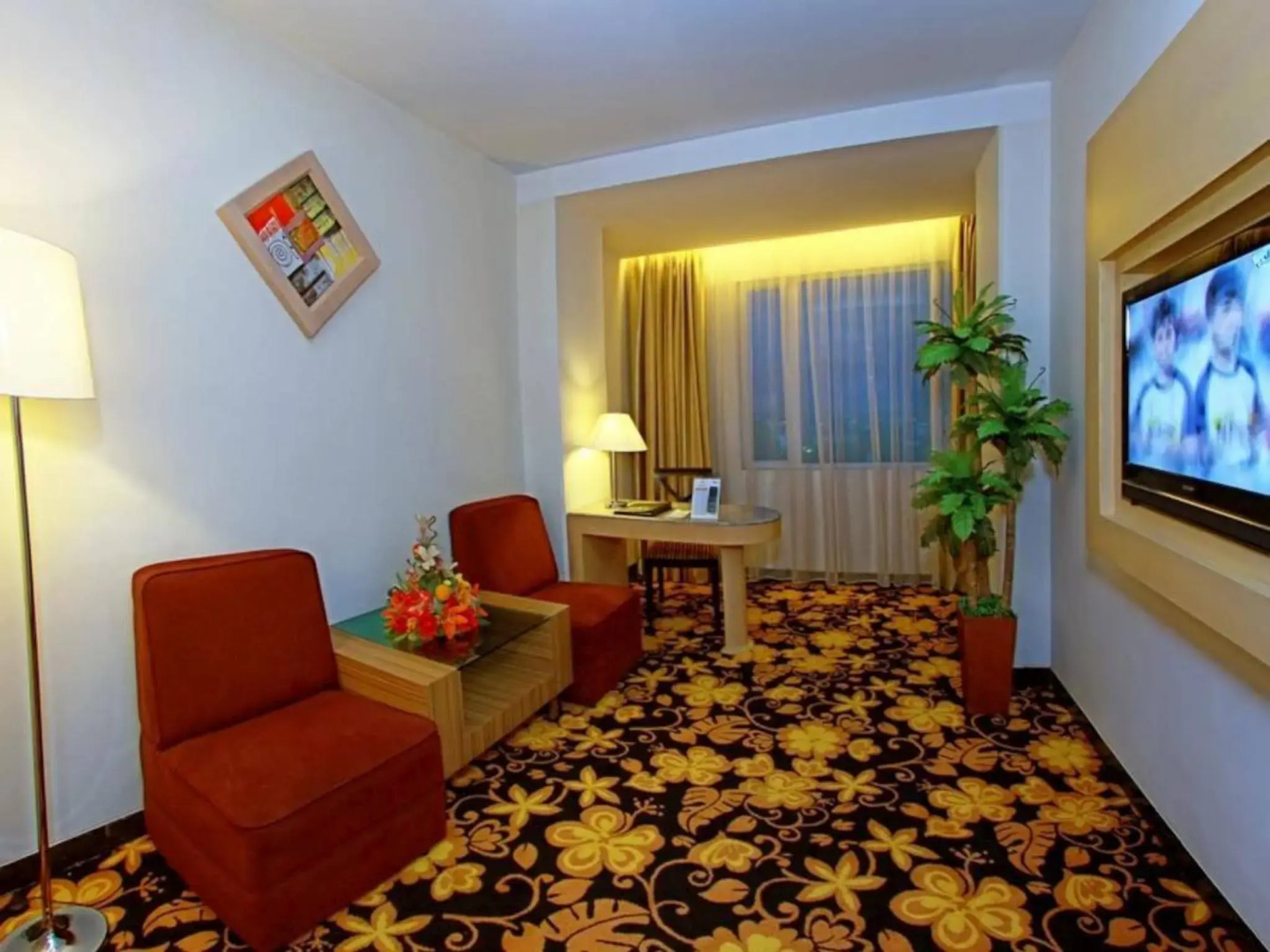 Rocky Plaza Hotel Padang