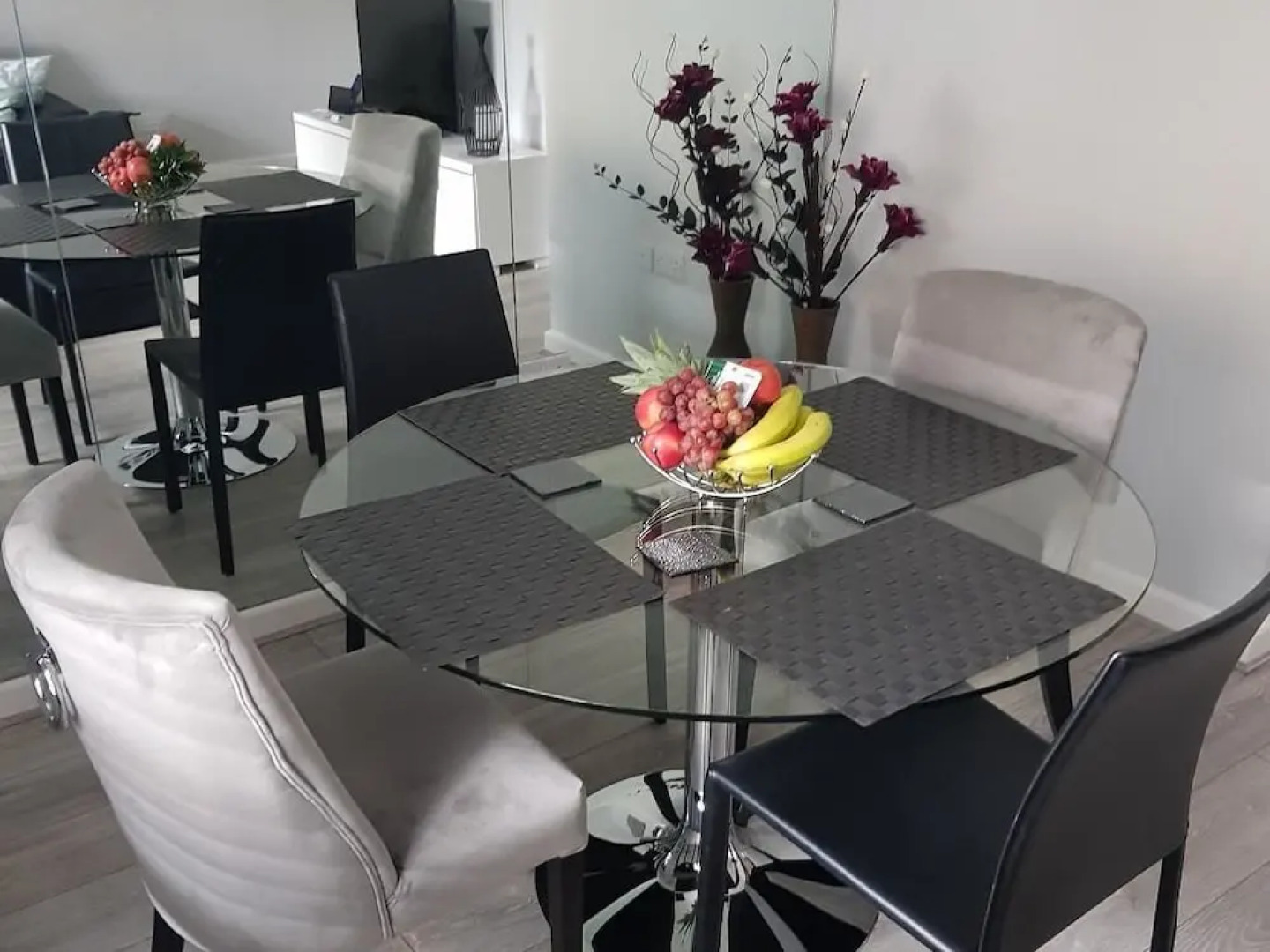 Select Serviced Accommodation - Gweal Place