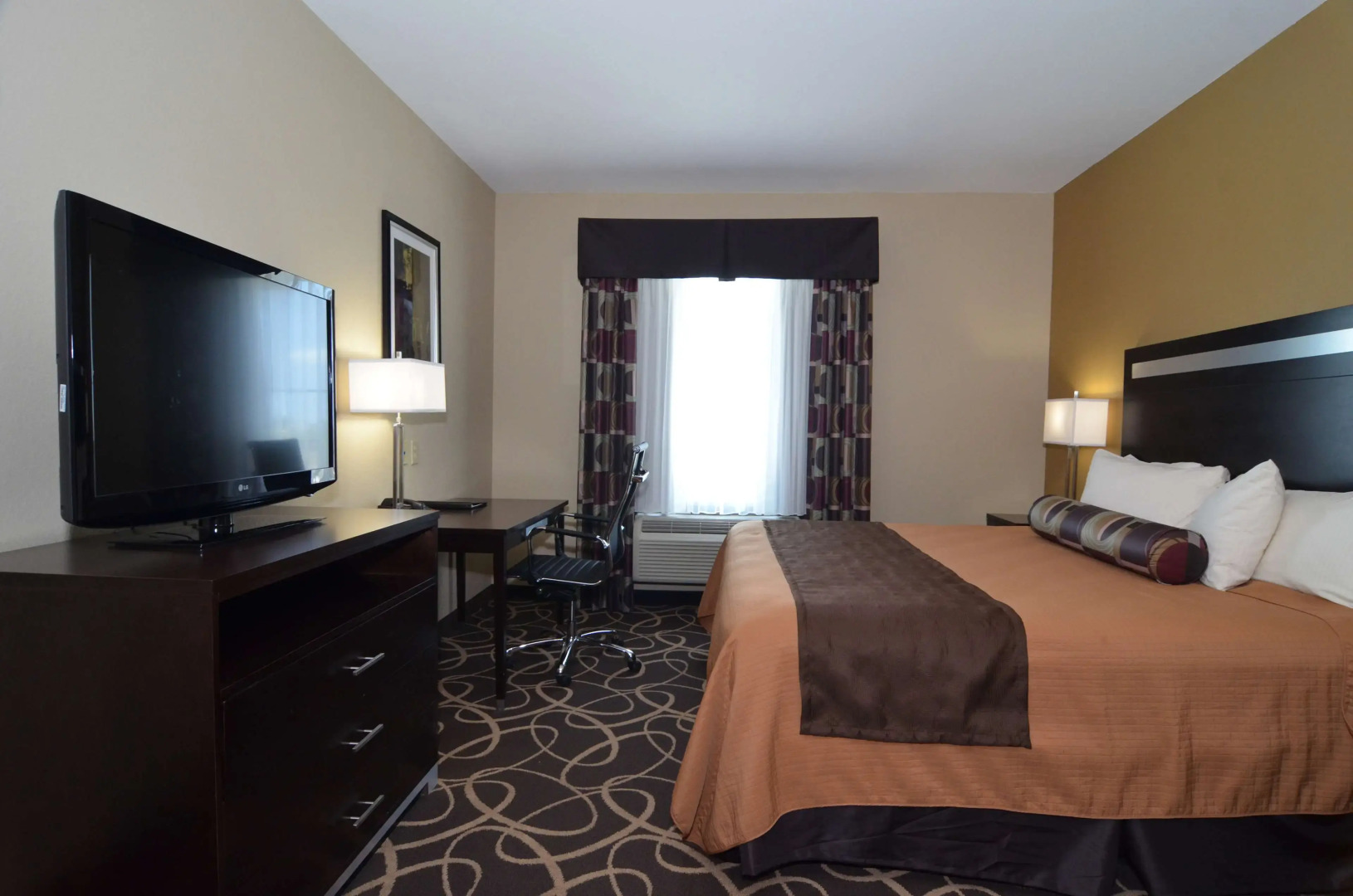 Best Western Plus Kenedy Inn