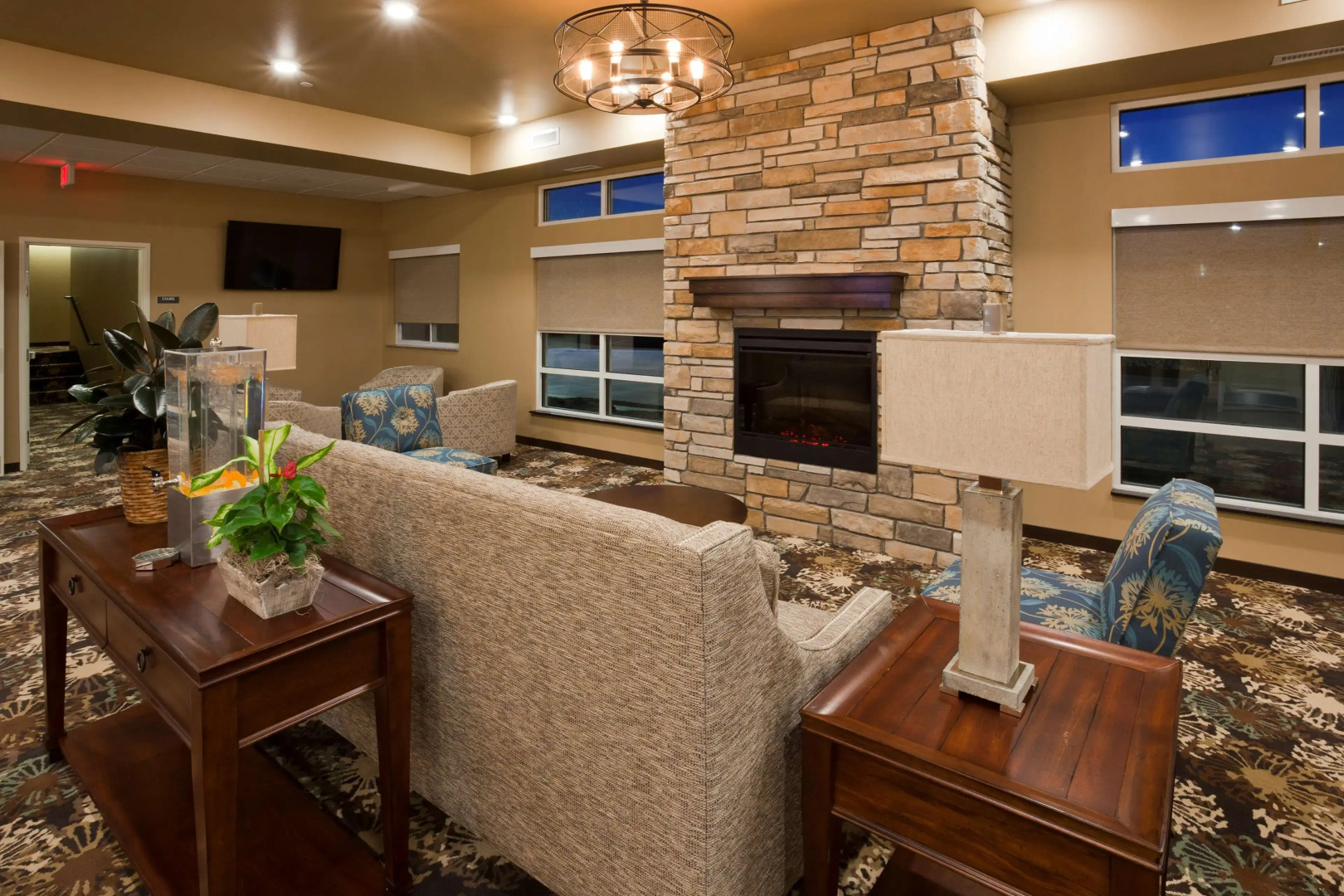 GrandStay Hotel and Suites