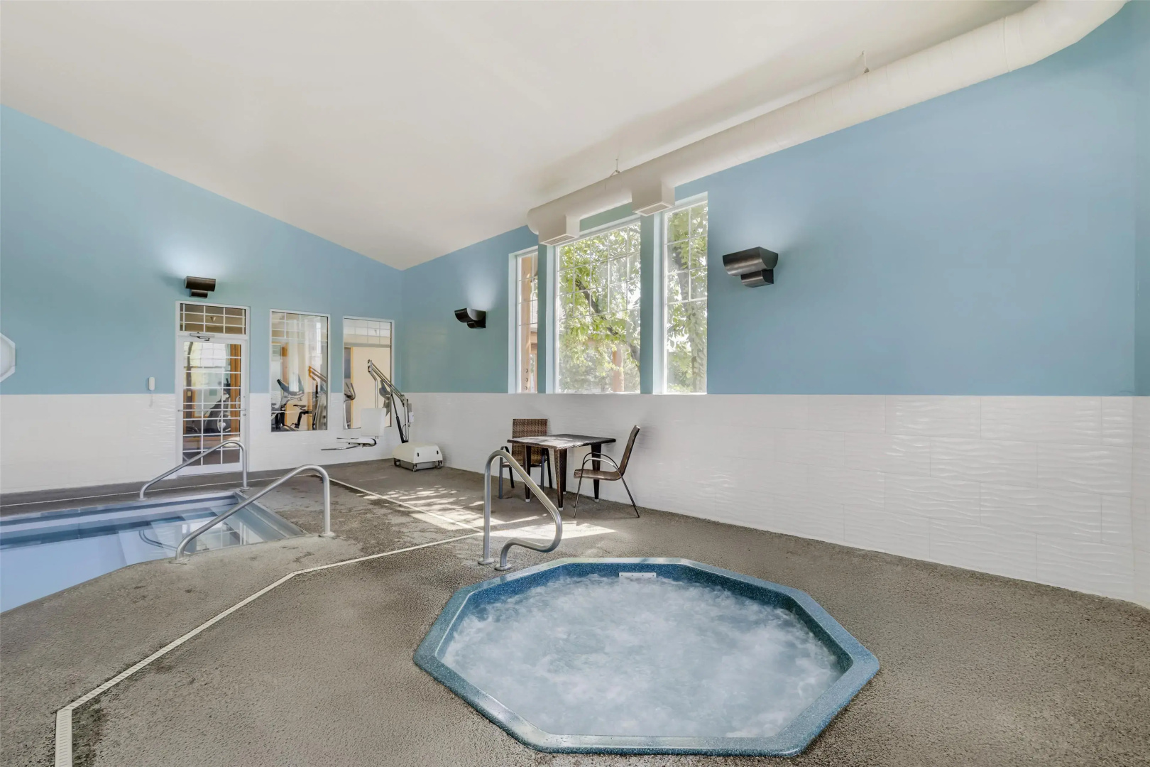 Best Western Plus Riverfront Hotel & Suites