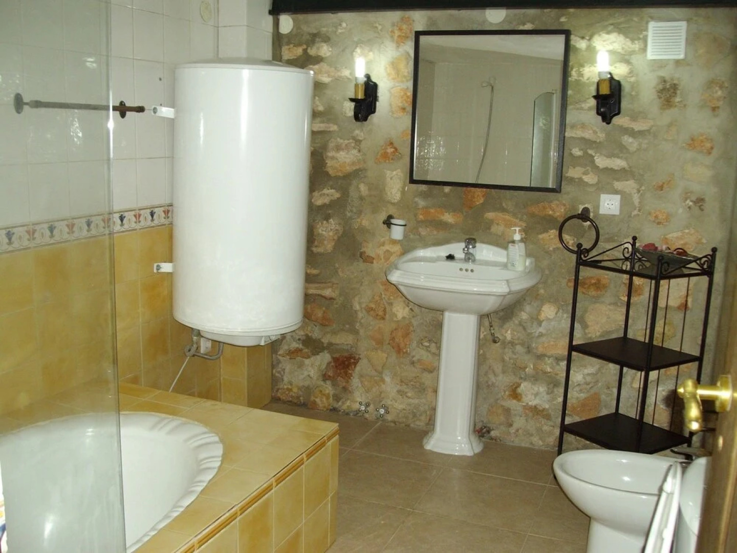 House With 7 Bedrooms in Humilladero, With Wonderful Mountain View, Po