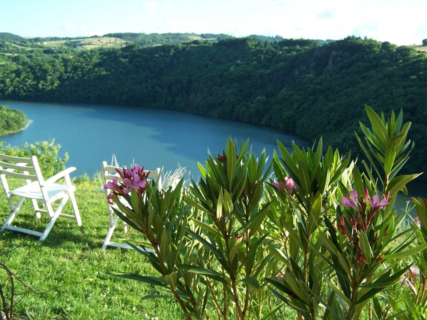 Yourtes - La Ferme de la Source