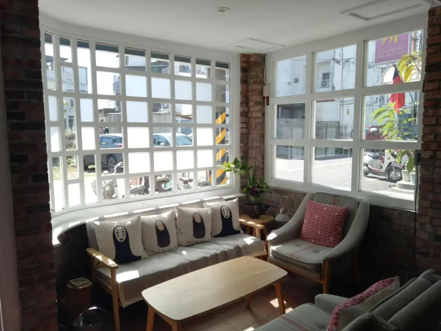 Little Time Guesthouse