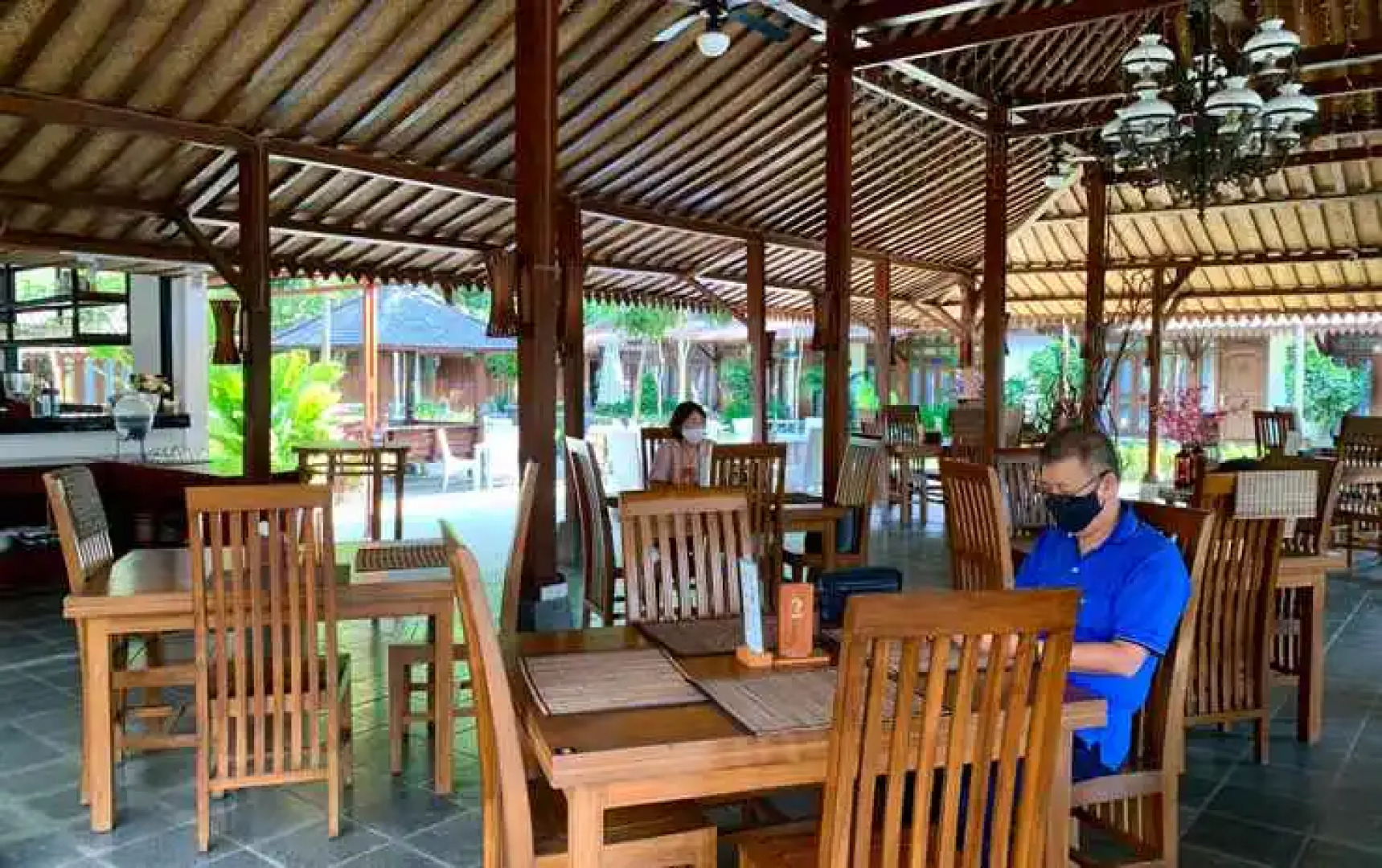 The Nalaya Hotel & Resto