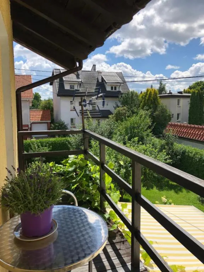 Apartament z balkonem blisko plaży