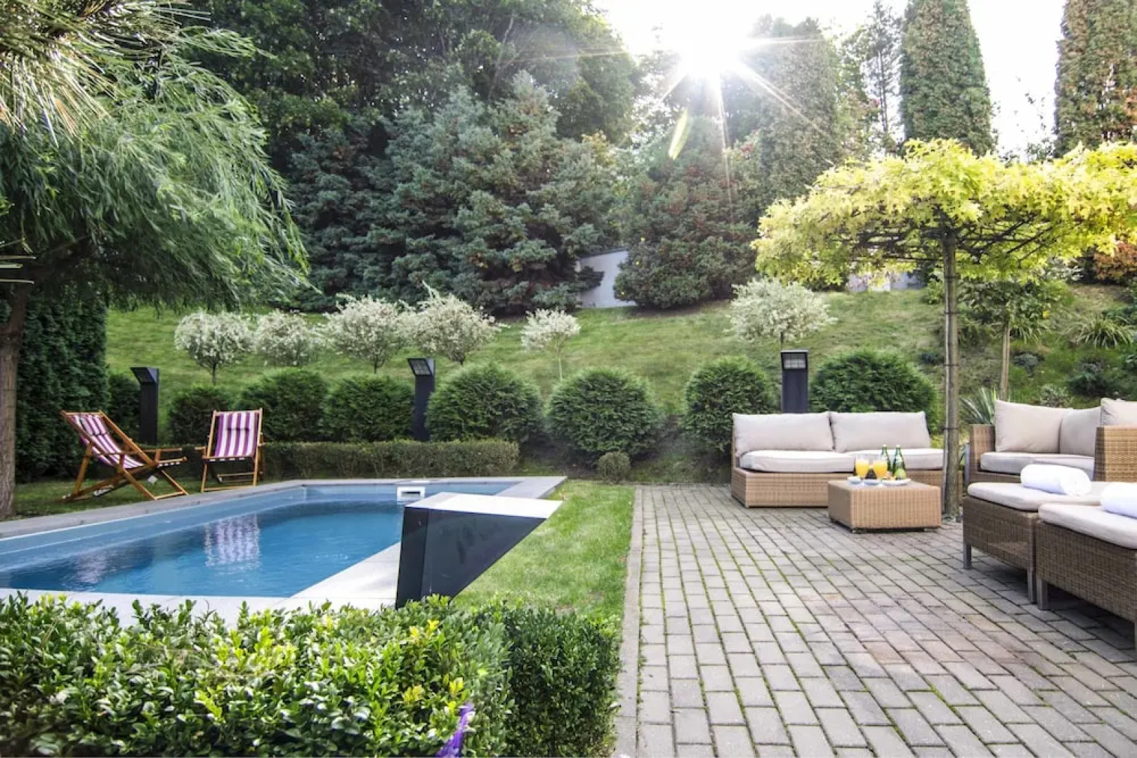 Deluxe private city Villa