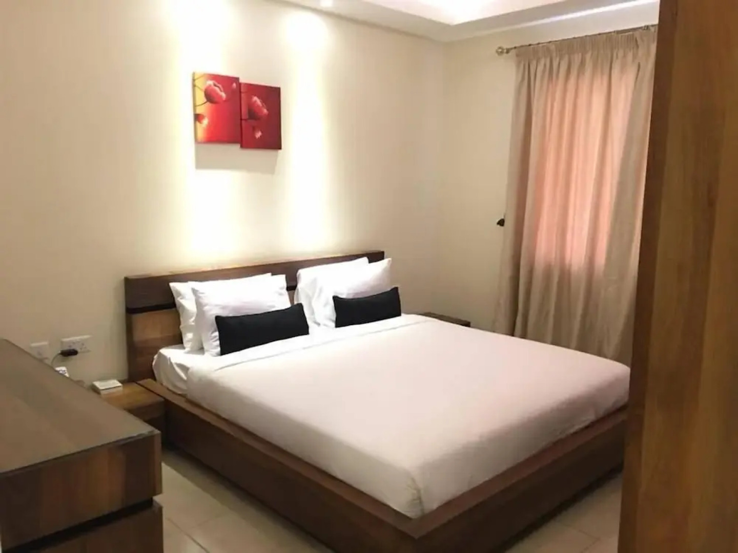 Pearl Hotel & Residence