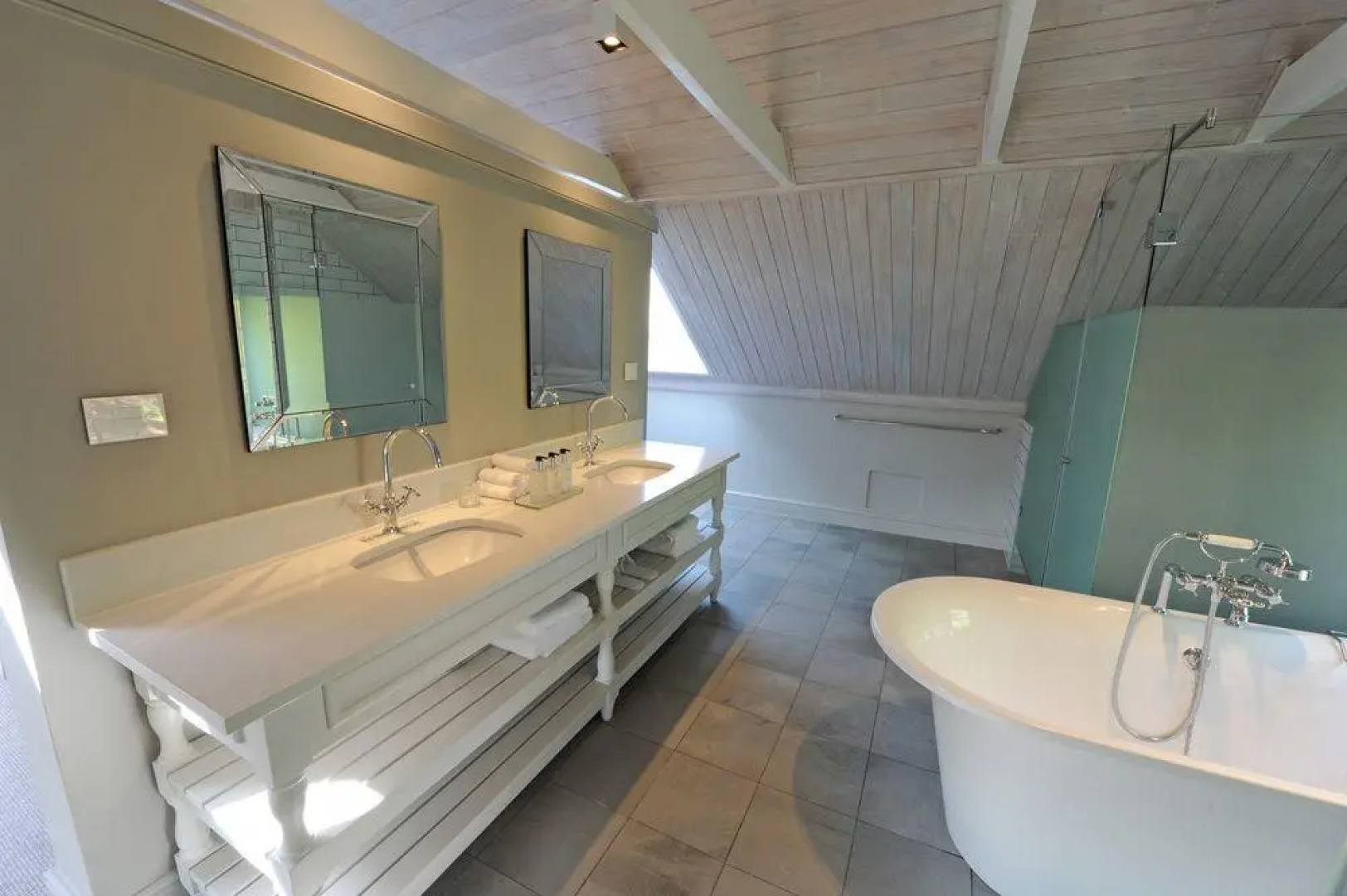 Andreas Country House