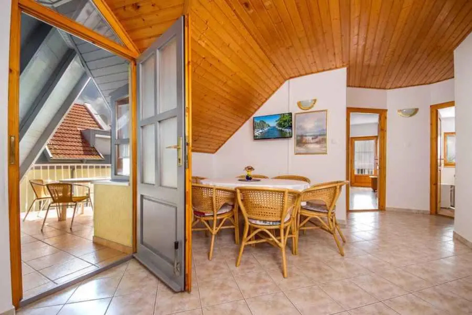 Apartment in Balatonmariafürdo 40852