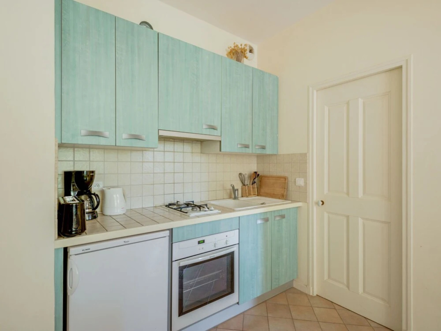 Secluded Holiday Home in Rustrel With Swimming Pool