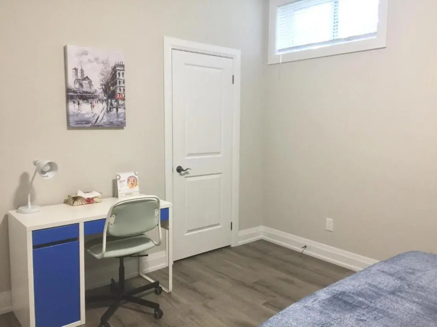 Charming, Comfortable Apartment in Pickering