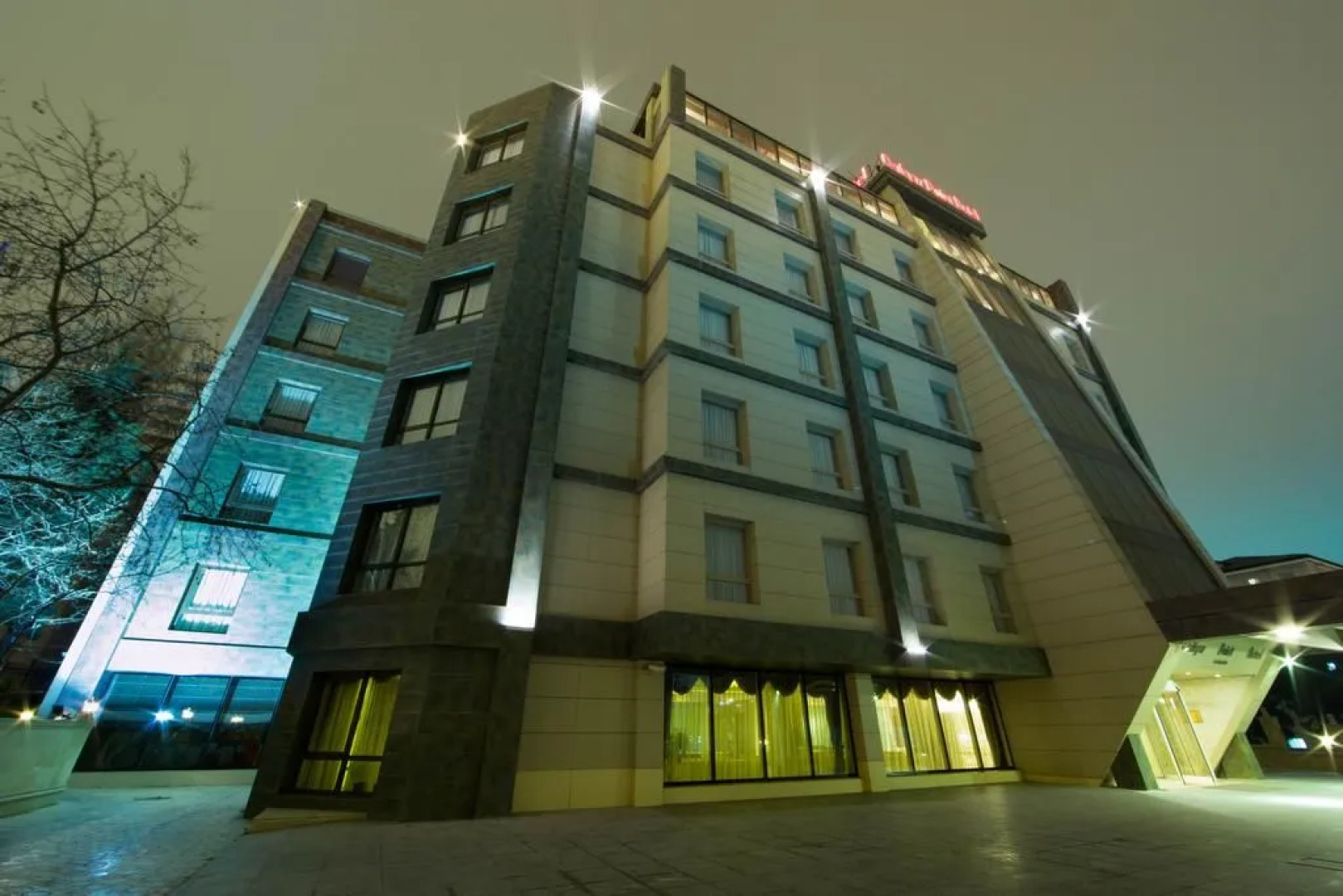 Отель Point Hotel Baku