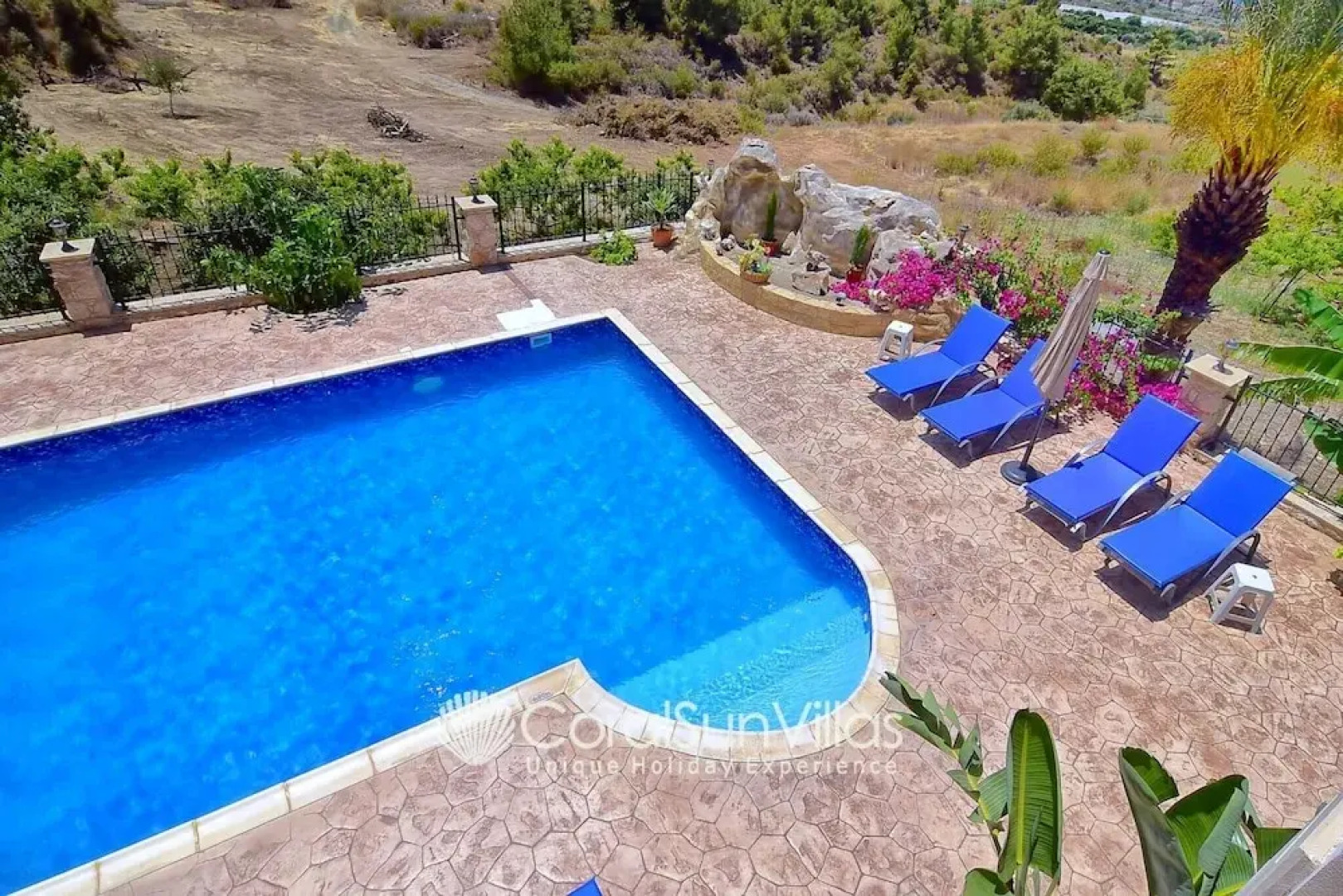 Away-from-it-all, Exceptional Sea Views Sleeps 10