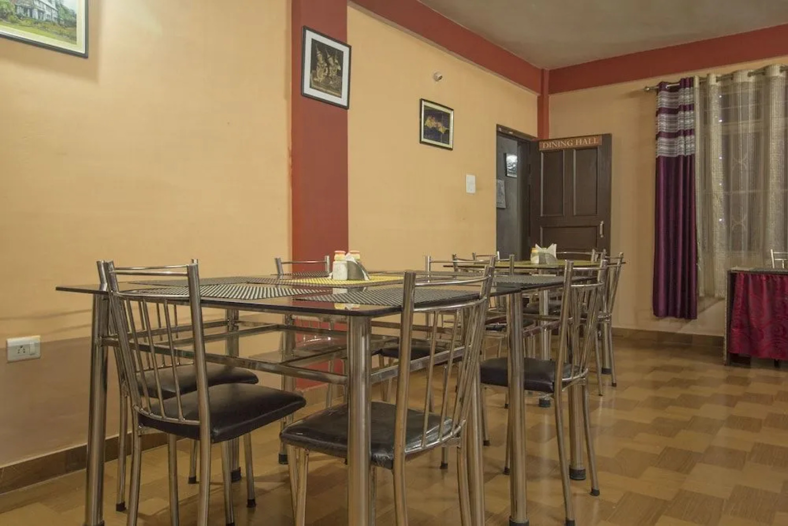 Oyo 30417 Hotel Green View Neelgiri