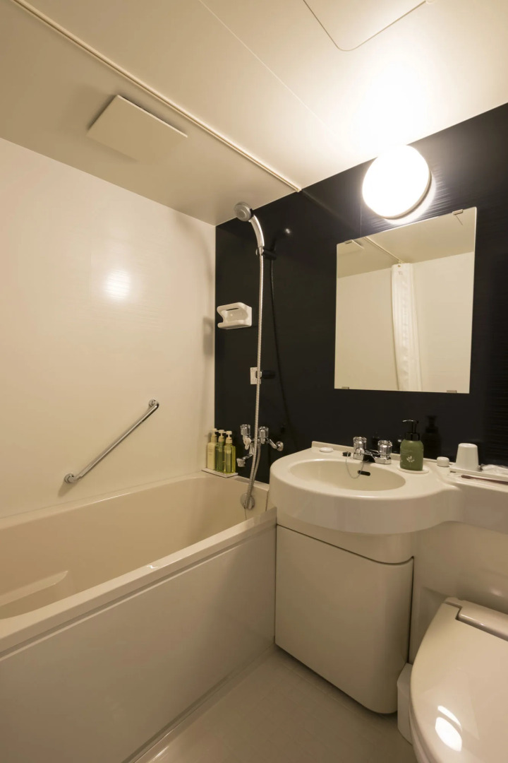 North Gate Inn Abira