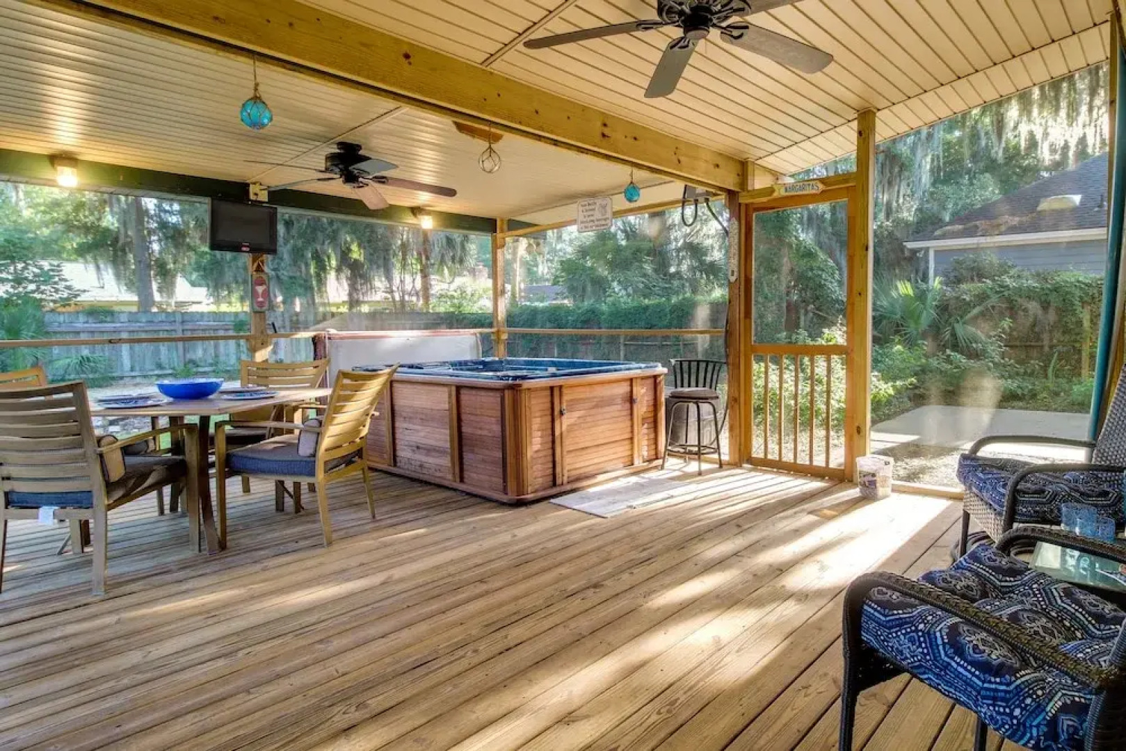 Sunny Savannah Home w/ Hot Tub ~ 10 Mi to Downtown
