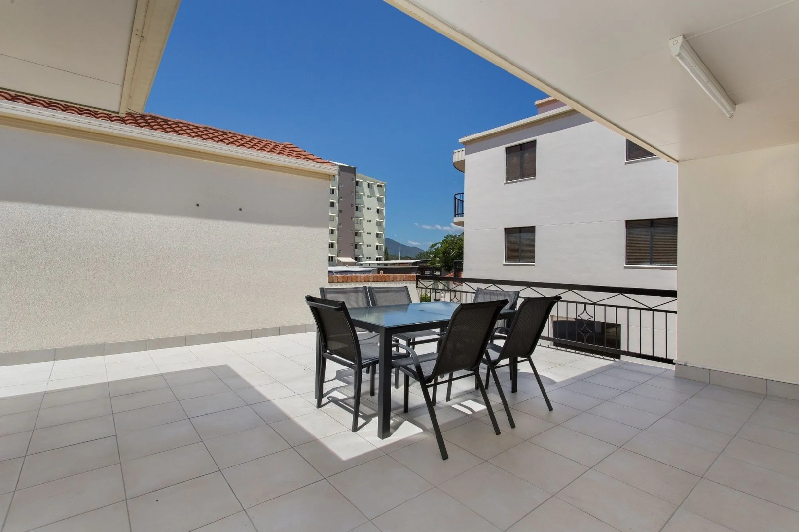 Cityville Apartments & Motel