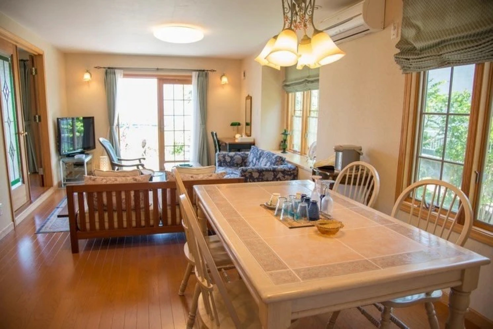 Umibe No Oyado Nami No Oto