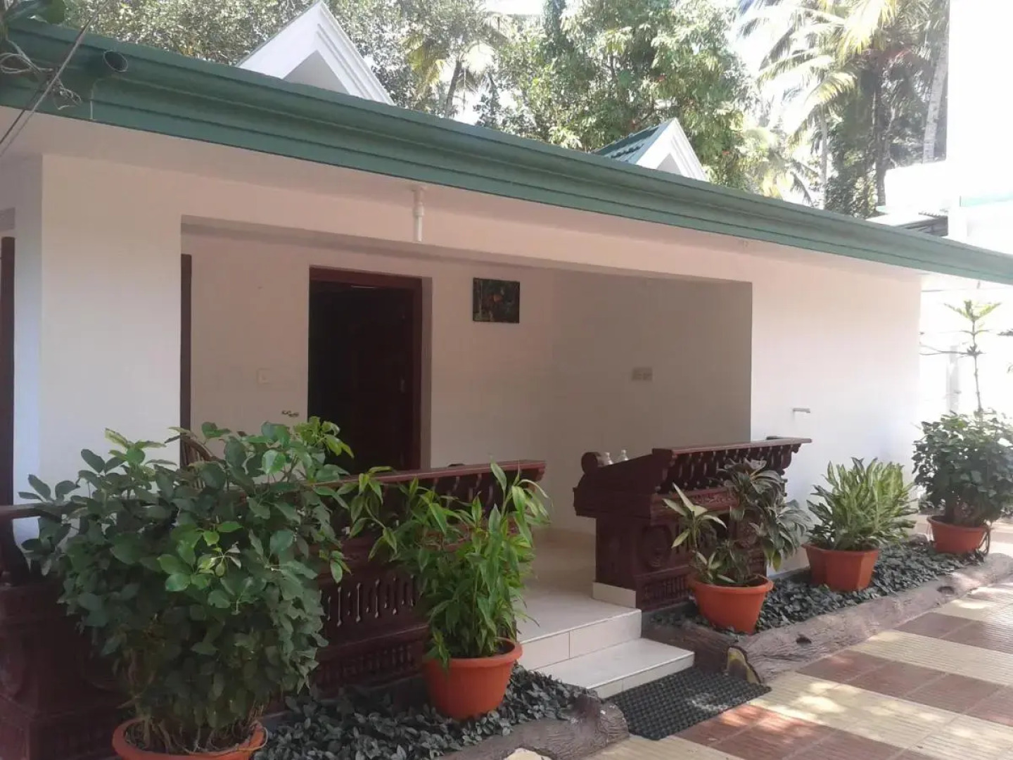 Raja Park Beach Resort